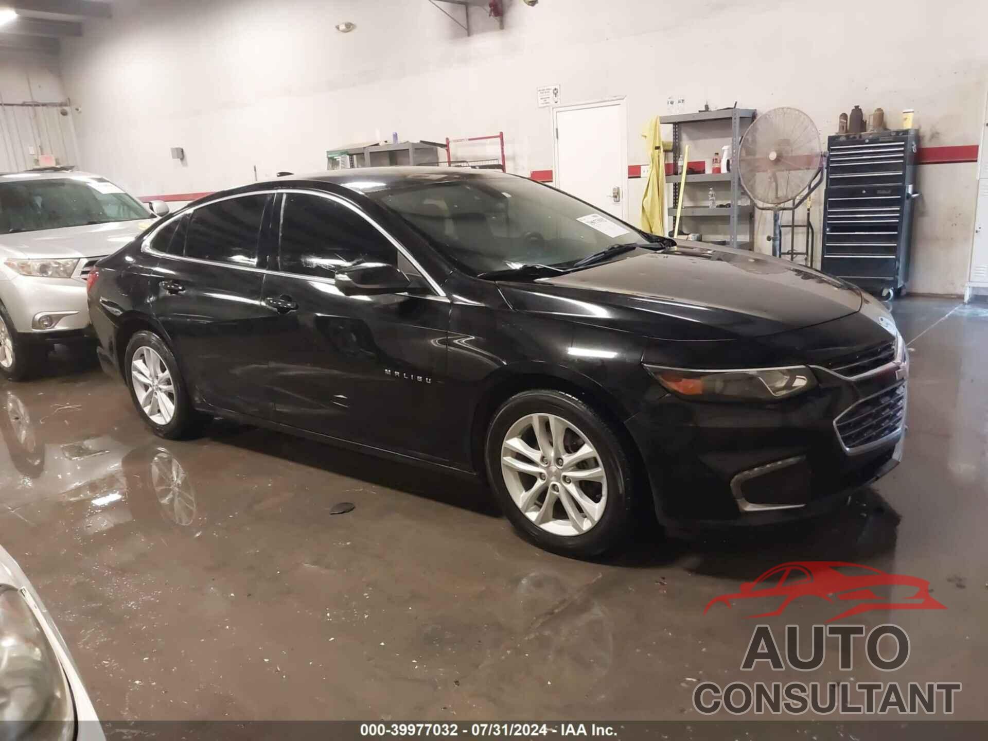 CHEVROLET MALIBU 2018 - 1G1ZD5ST4JF134422