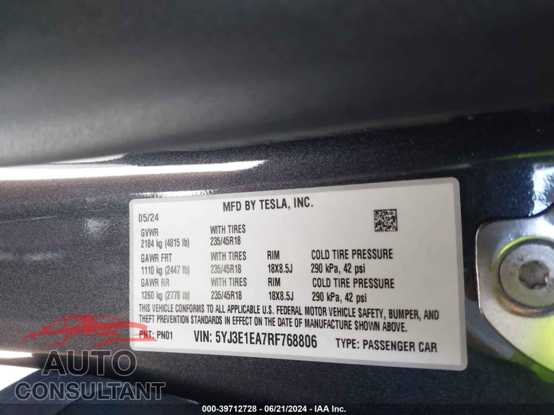 TESLA MODEL 3 2024 - 5YJ3E1EA7RF768806