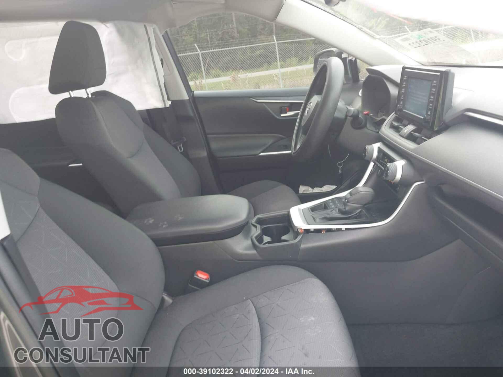 TOYOTA RAV4 2019 - JTMP1RFV8KD036632