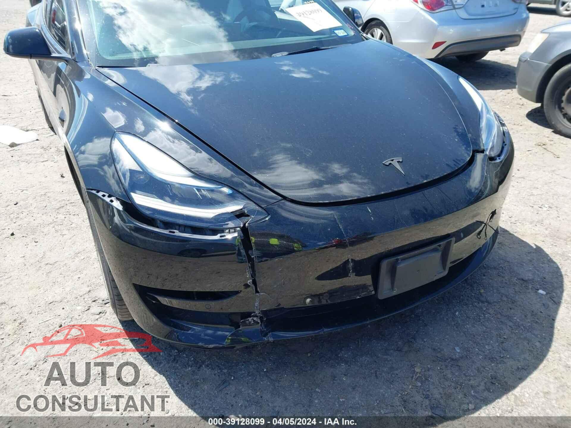 TESLA MODEL 3 2021 - 5YJ3E1EA5MF097550