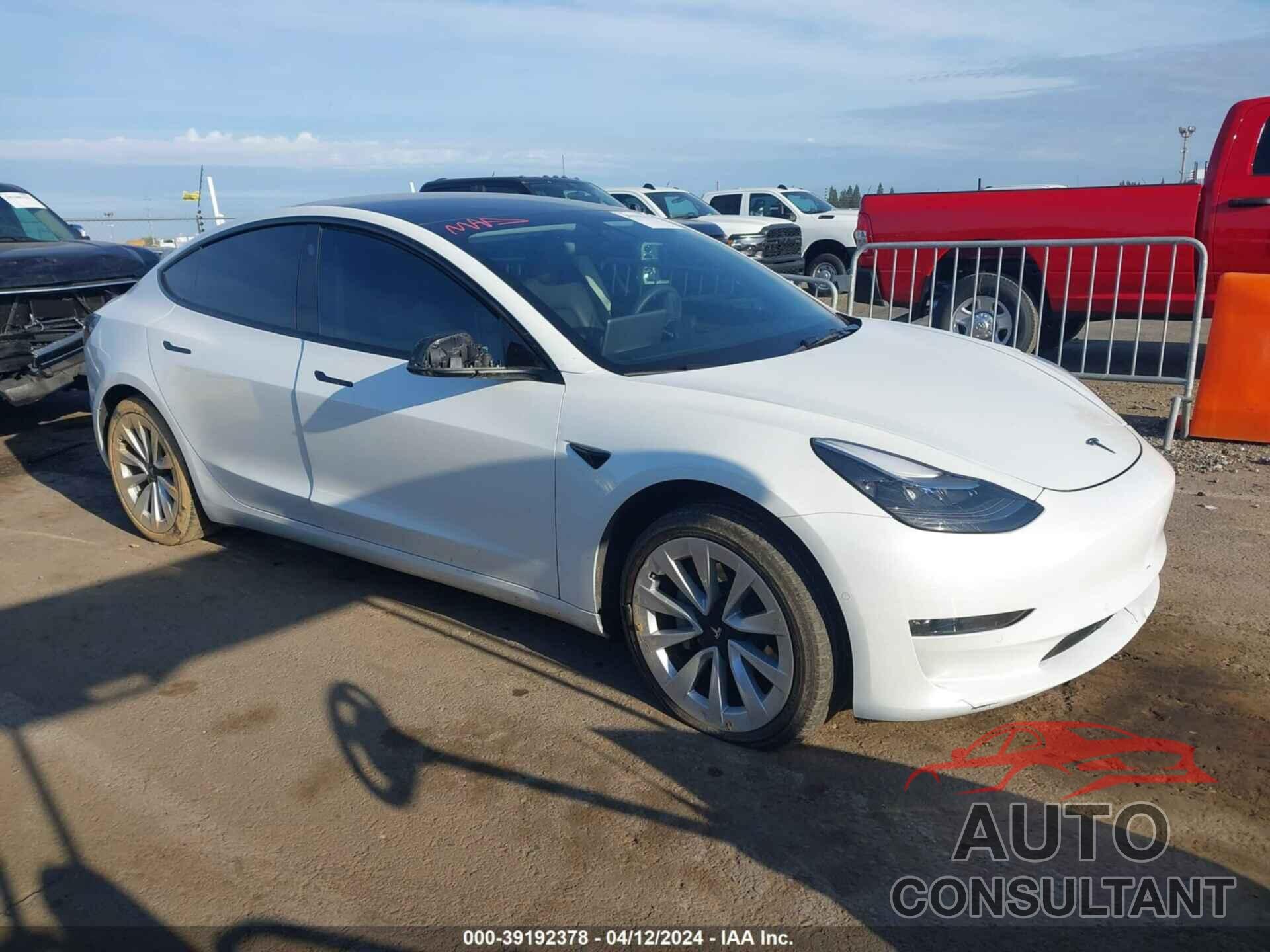 TESLA MODEL 3 2022 - 5YJ3E1EB5NF122196