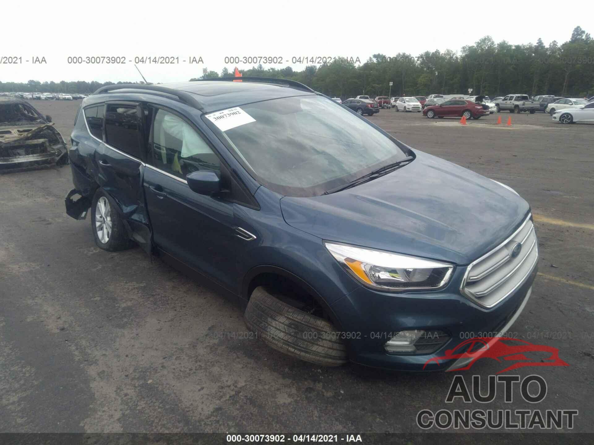 FORD ESCAPE 2018 - 1FMCU0GD1JUB28196