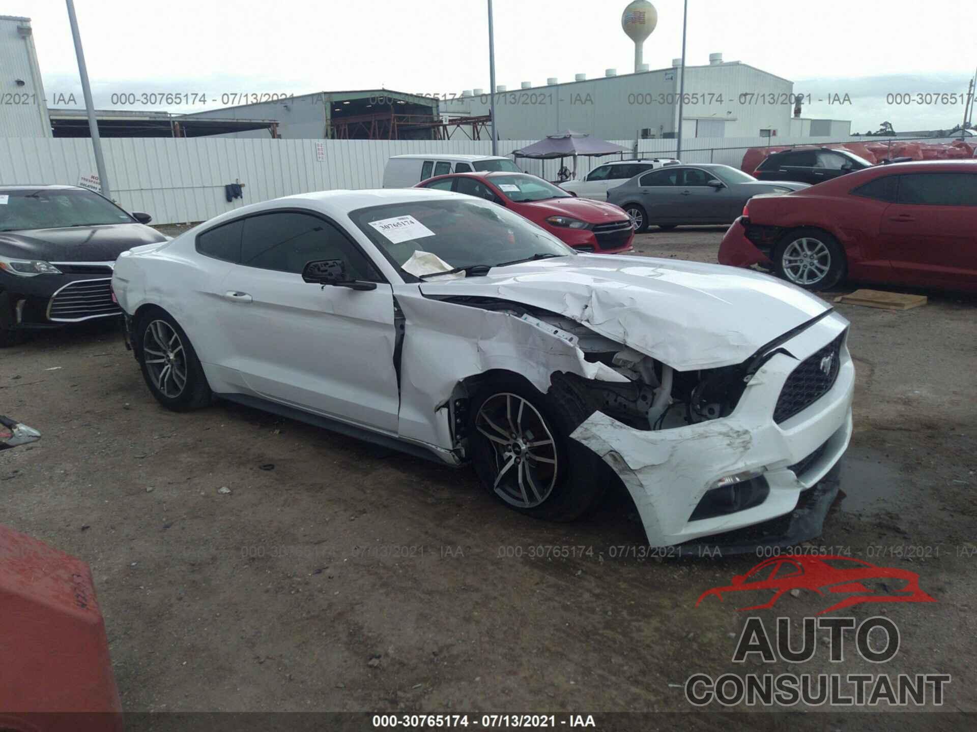 FORD MUSTANG 2016 - 1FA6P8TH8G5275382