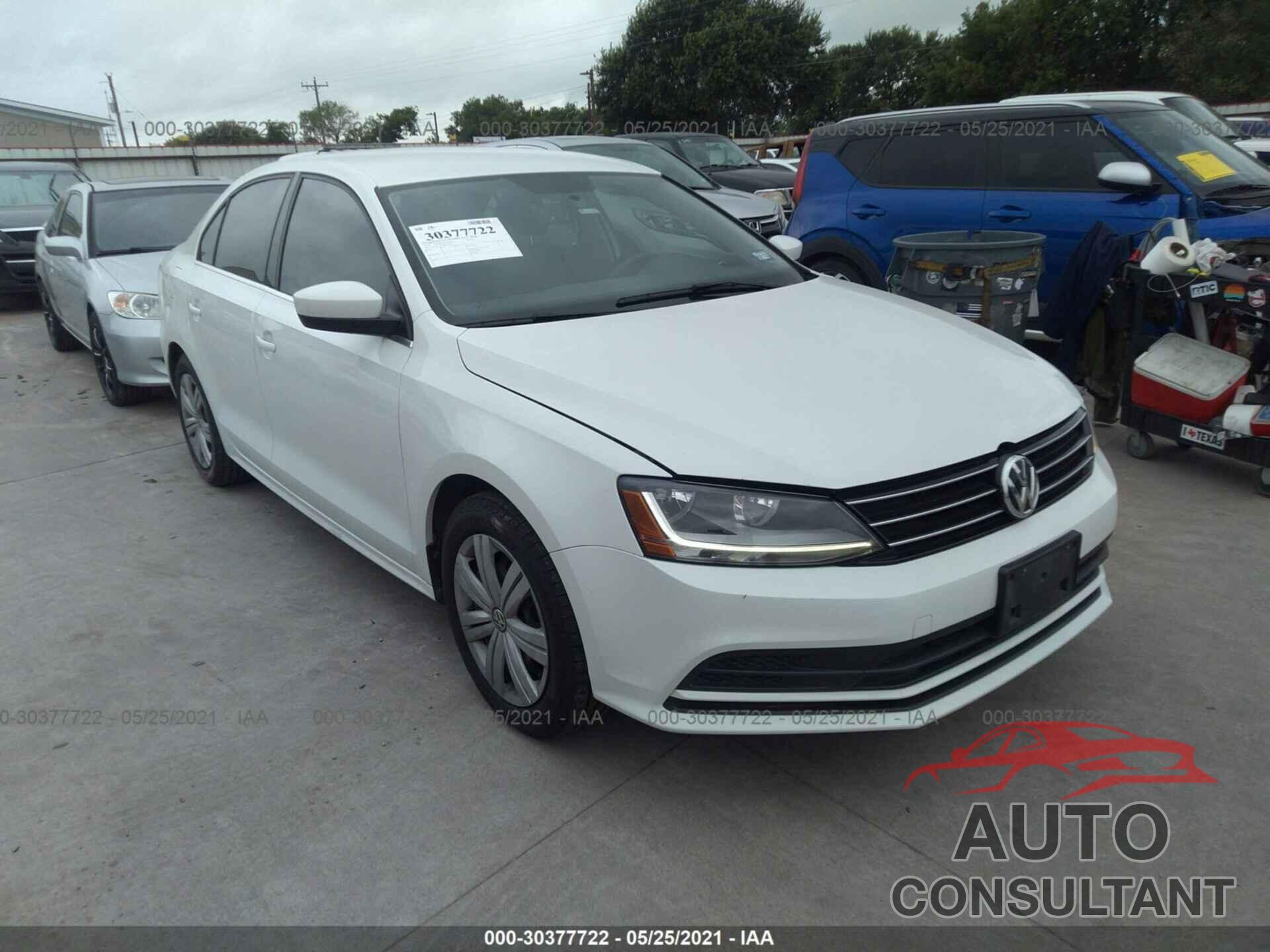 VOLKSWAGEN JETTA 2017 - 3VW2B7AJXHM374964