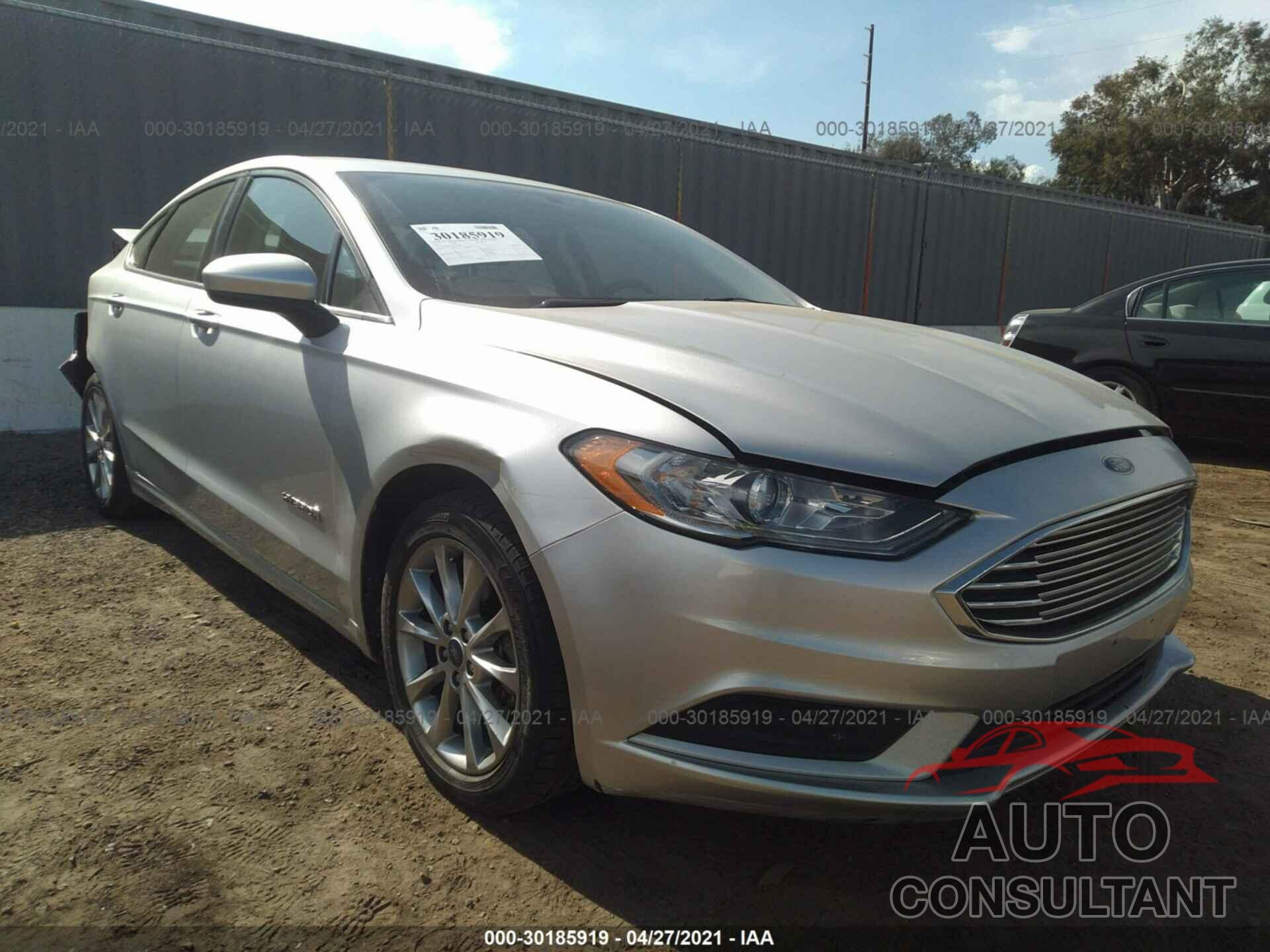 FORD FUSION 2017 - 3FA6P0LU4HR224801