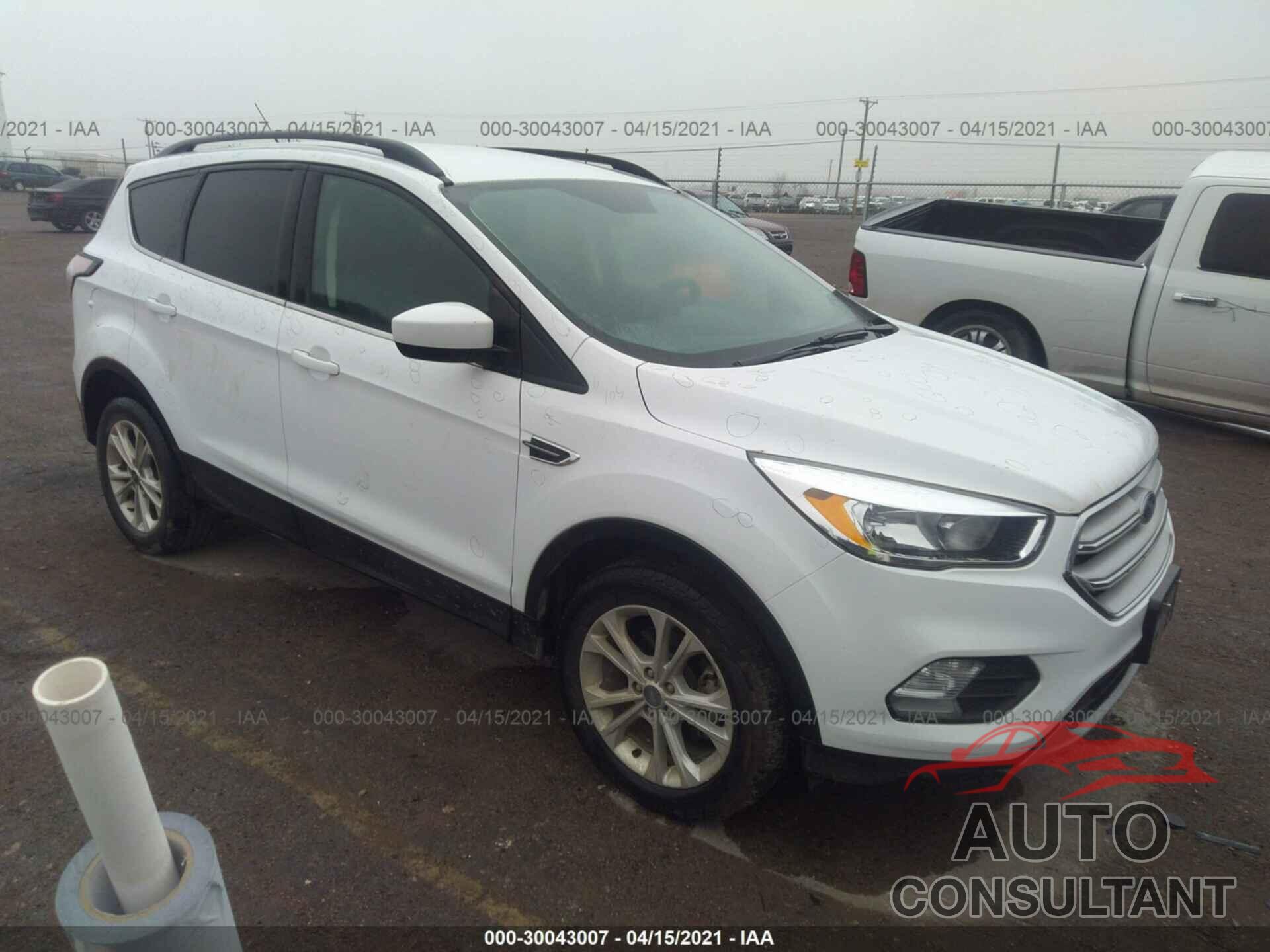 FORD ESCAPE 2018 - 1FMCU0GD2JUB76760