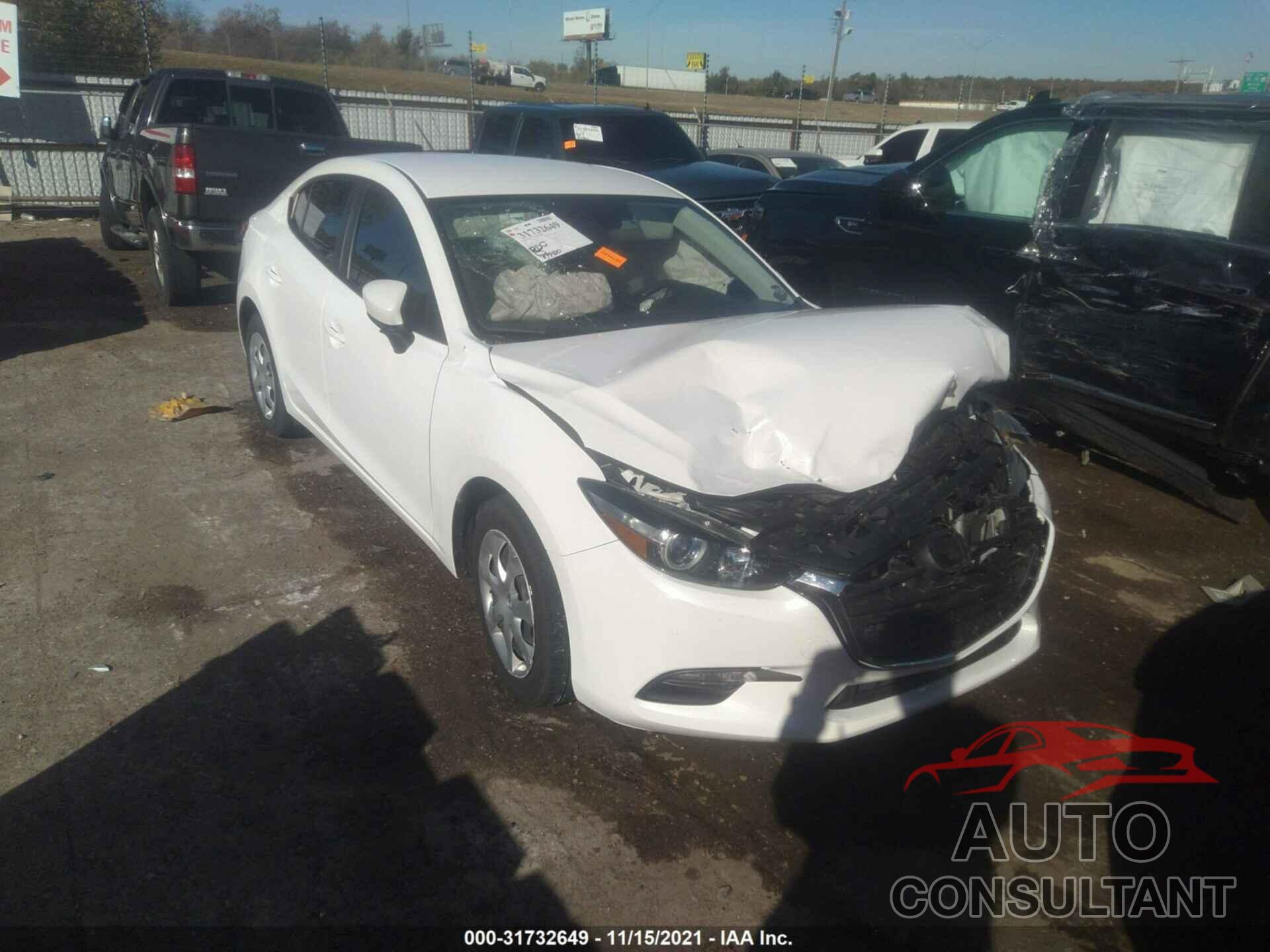 MAZDA MAZDA3 4-DOOR 2017 - 3MZBN1U7XHM115007