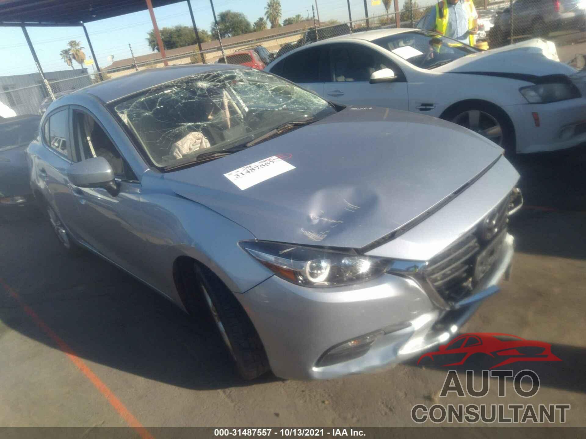 MAZDA MAZDA3 4-DOOR 2018 - 3MZBN1U7XJM241325