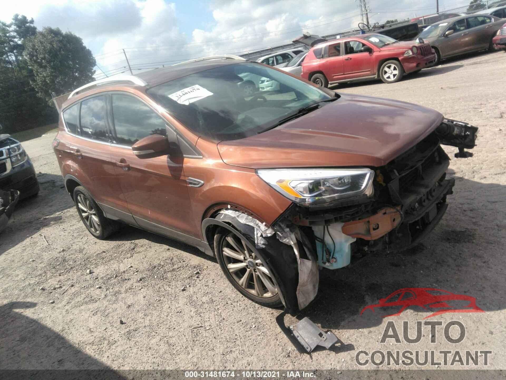 FORD ESCAPE 2017 - 1FMCU0JD3HUA16146