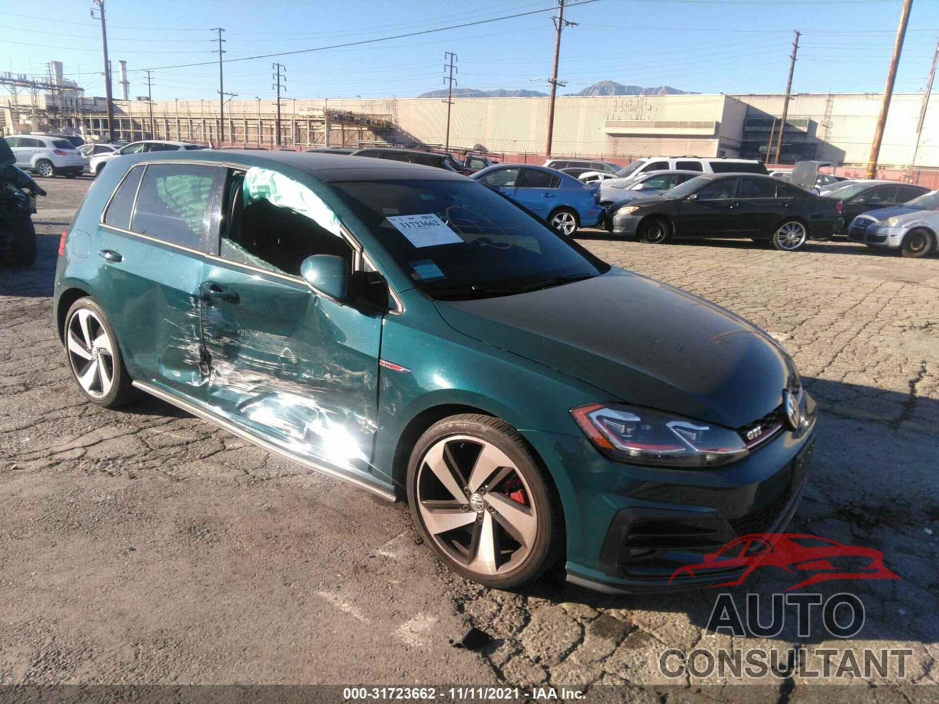 VOLKSWAGEN GOLF GTI 2018 - 3VW447AU3JM284915