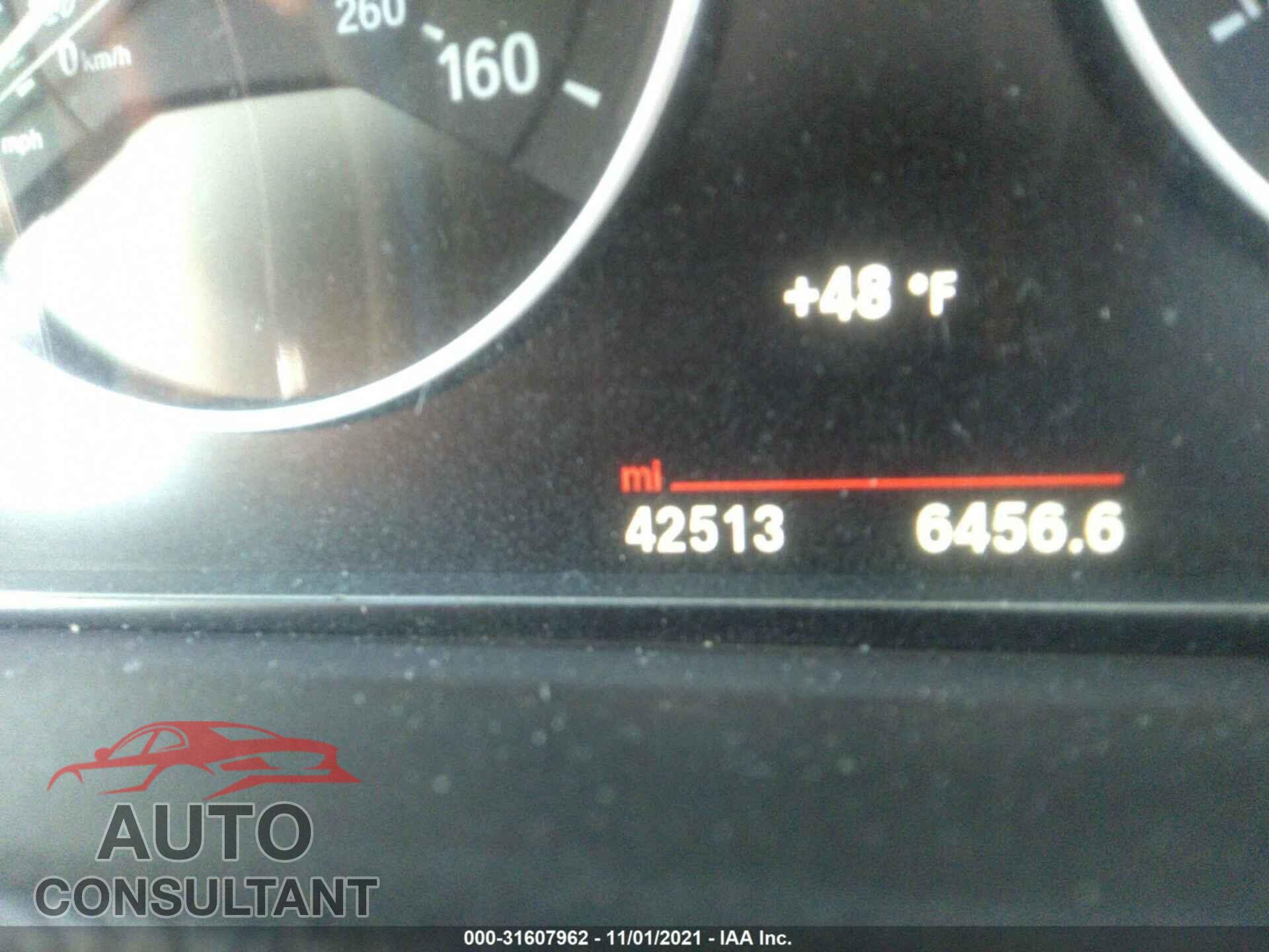BMW 3 SERIES 2017 - WBA8A3C39HA067237
