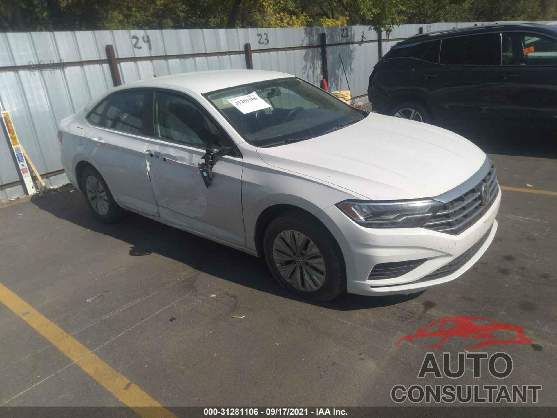 VOLKSWAGEN JETTA 2019 - 3VWC57BU6KM231621