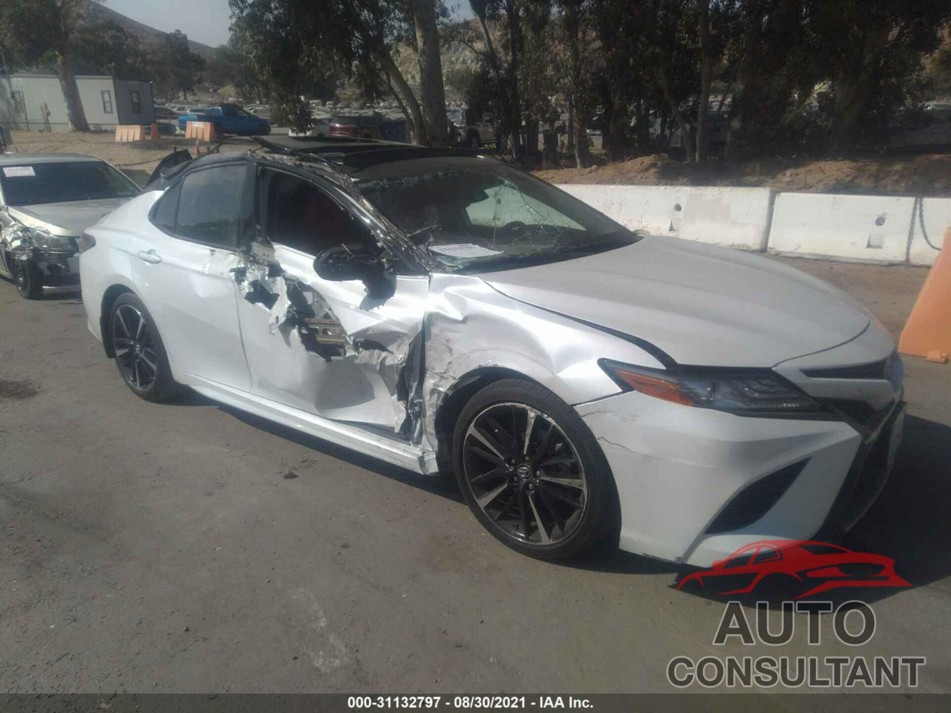 TOYOTA CAMRY 2019 - 4T1B61HKXKU283467