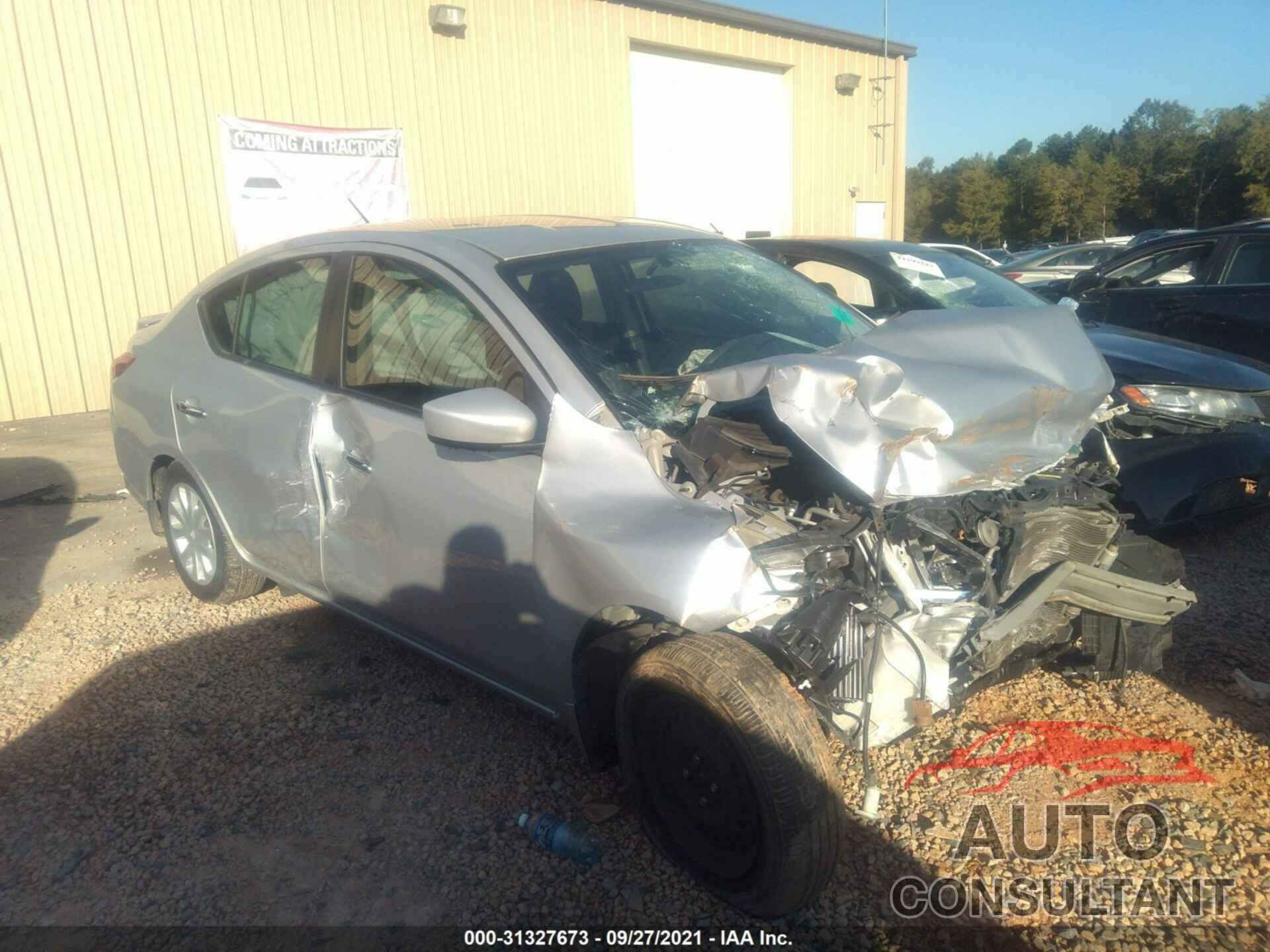NISSAN VERSA 2016 - 3N1CN7APXGL884449