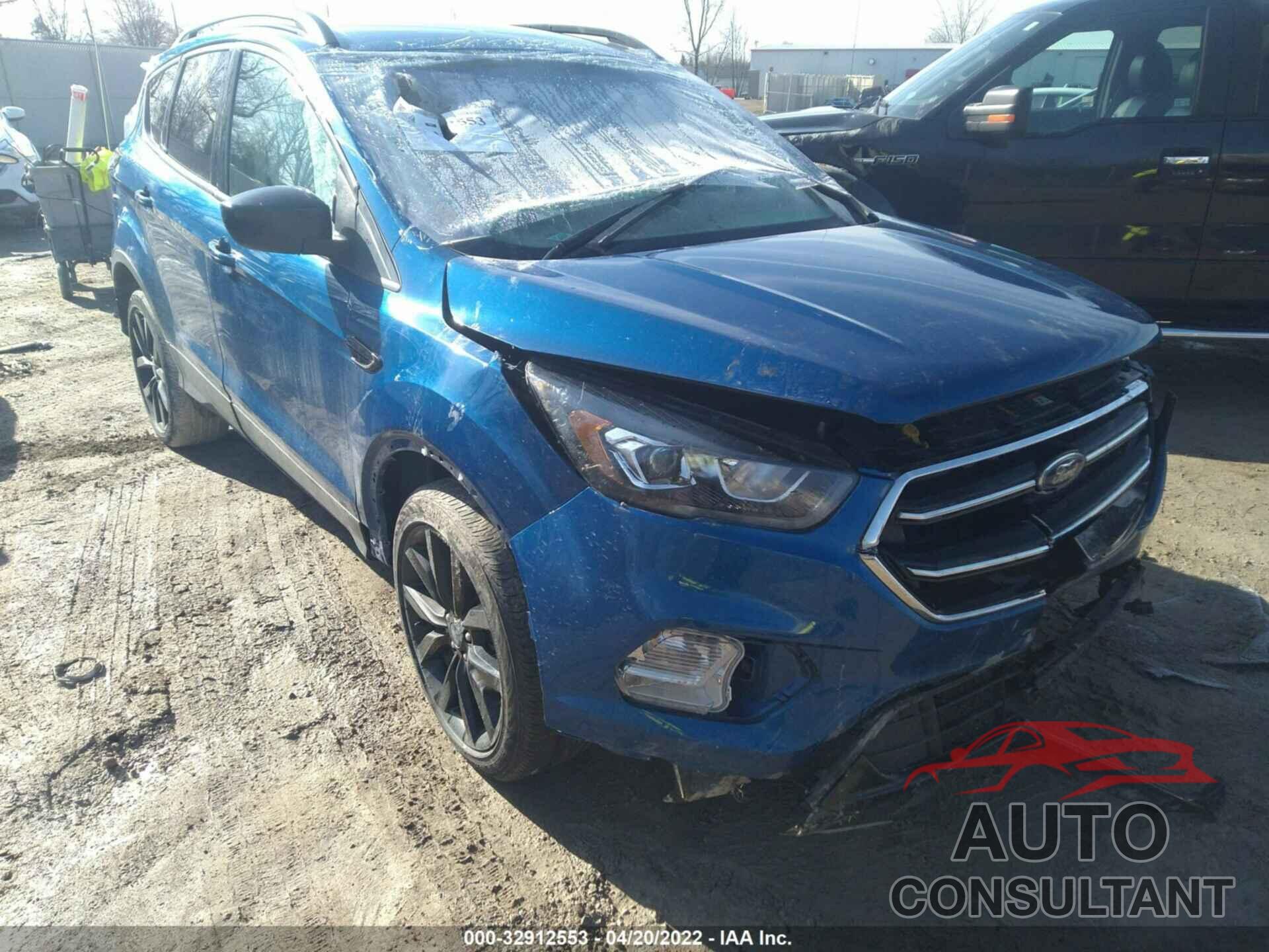 FORD ESCAPE 2018 - 1FMCU9GDXJUC57722