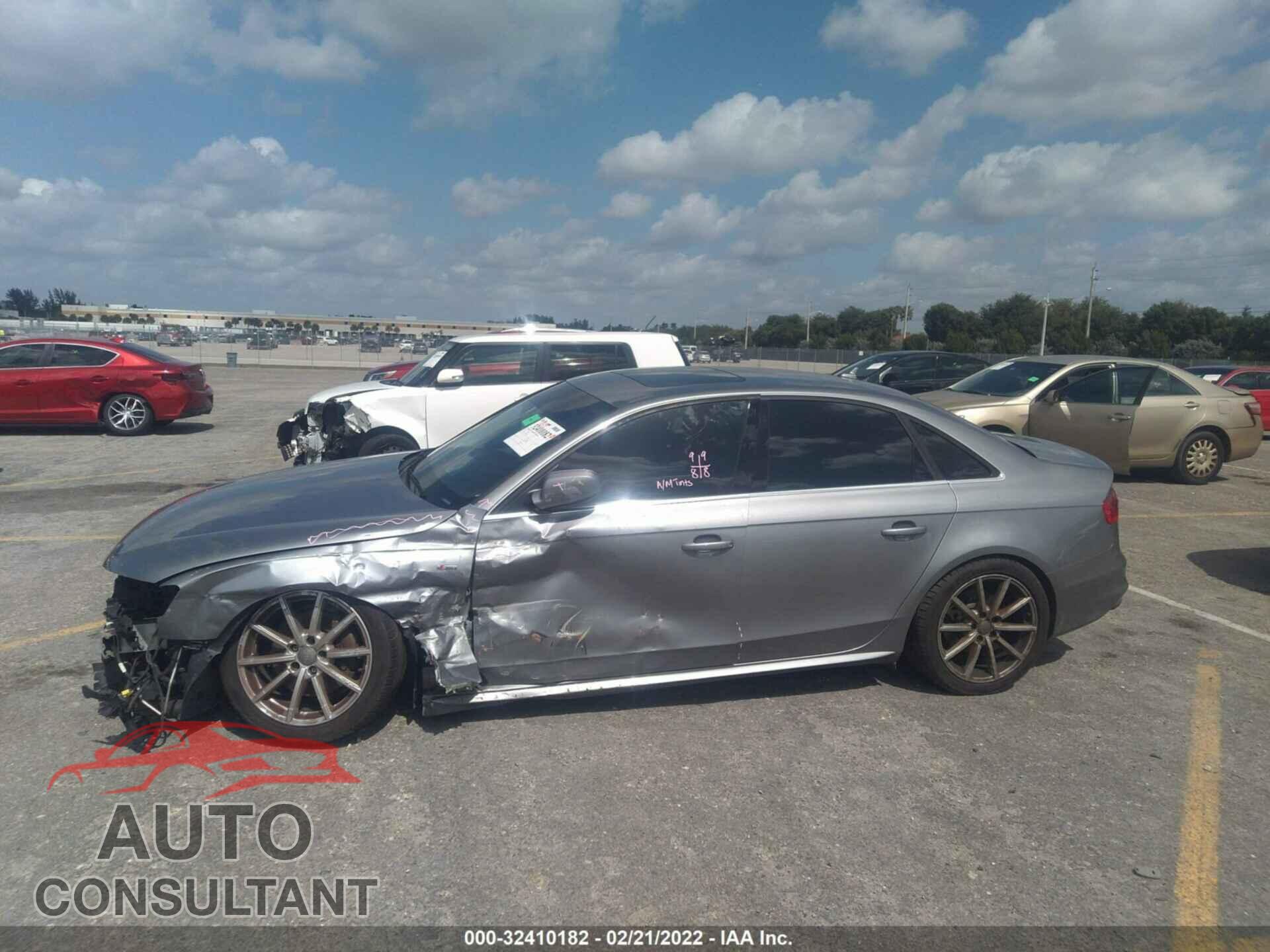 AUDI A4 2016 - WAUDFAFL8GN005464