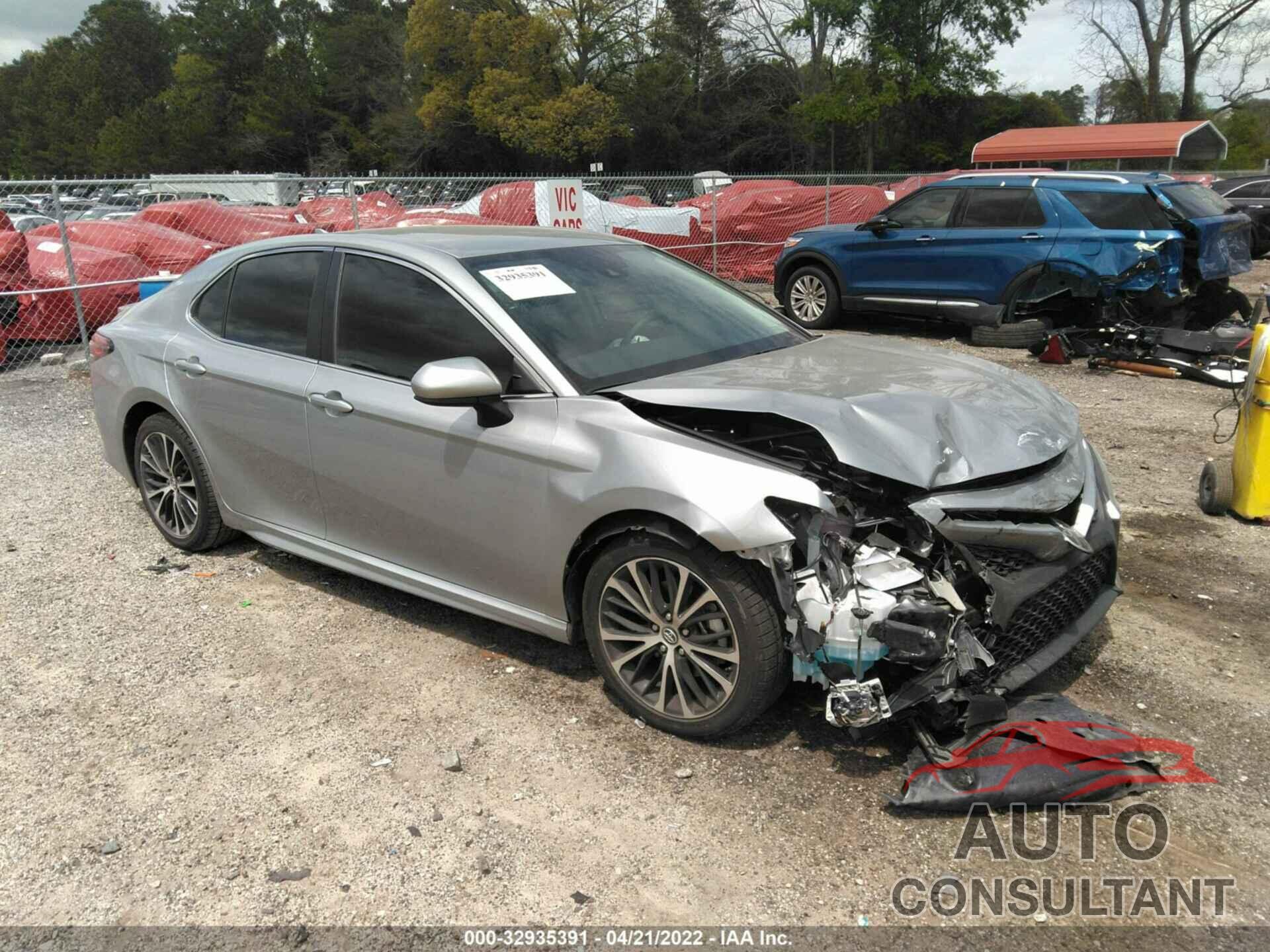TOYOTA CAMRY 2019 - 4T1B11HK9KU214221