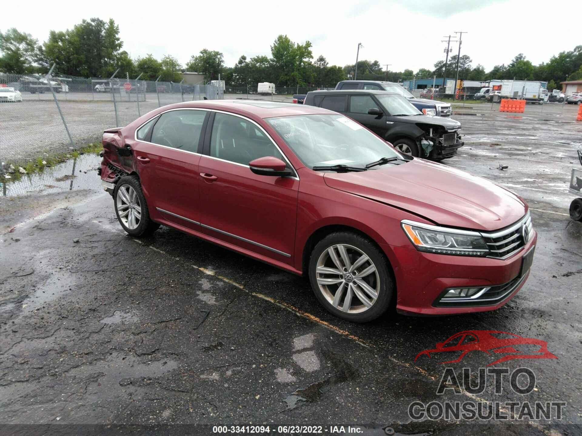 VOLKSWAGEN PASSAT 2018 - 1VWCM7A32JC006821
