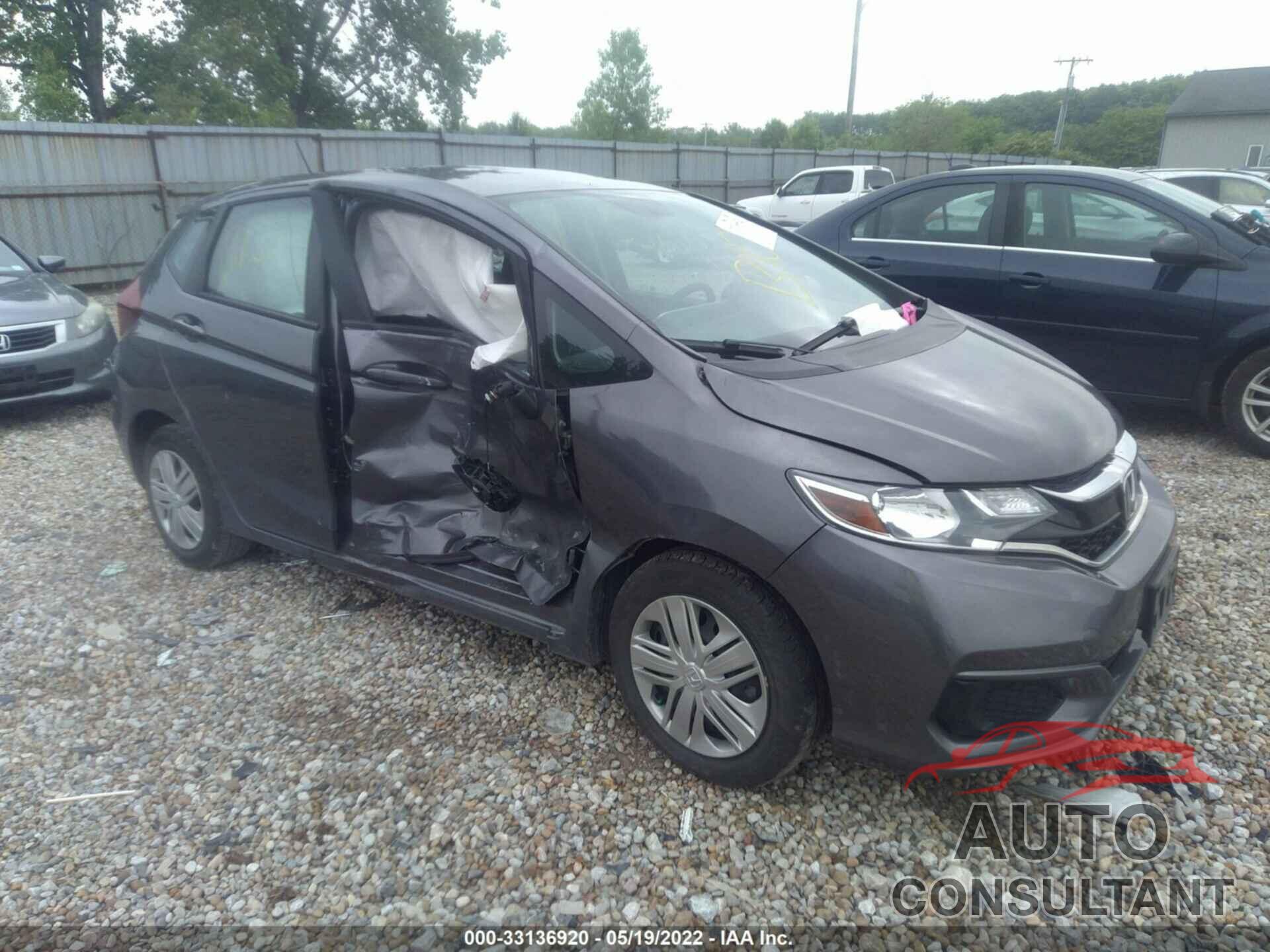 HONDA FIT 2018 - 3HGGK5H48JM727304