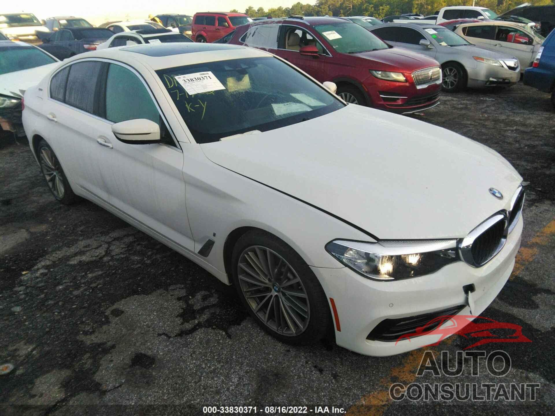 BMW 5 SERIES 2018 - WBAJA9C55JB252486