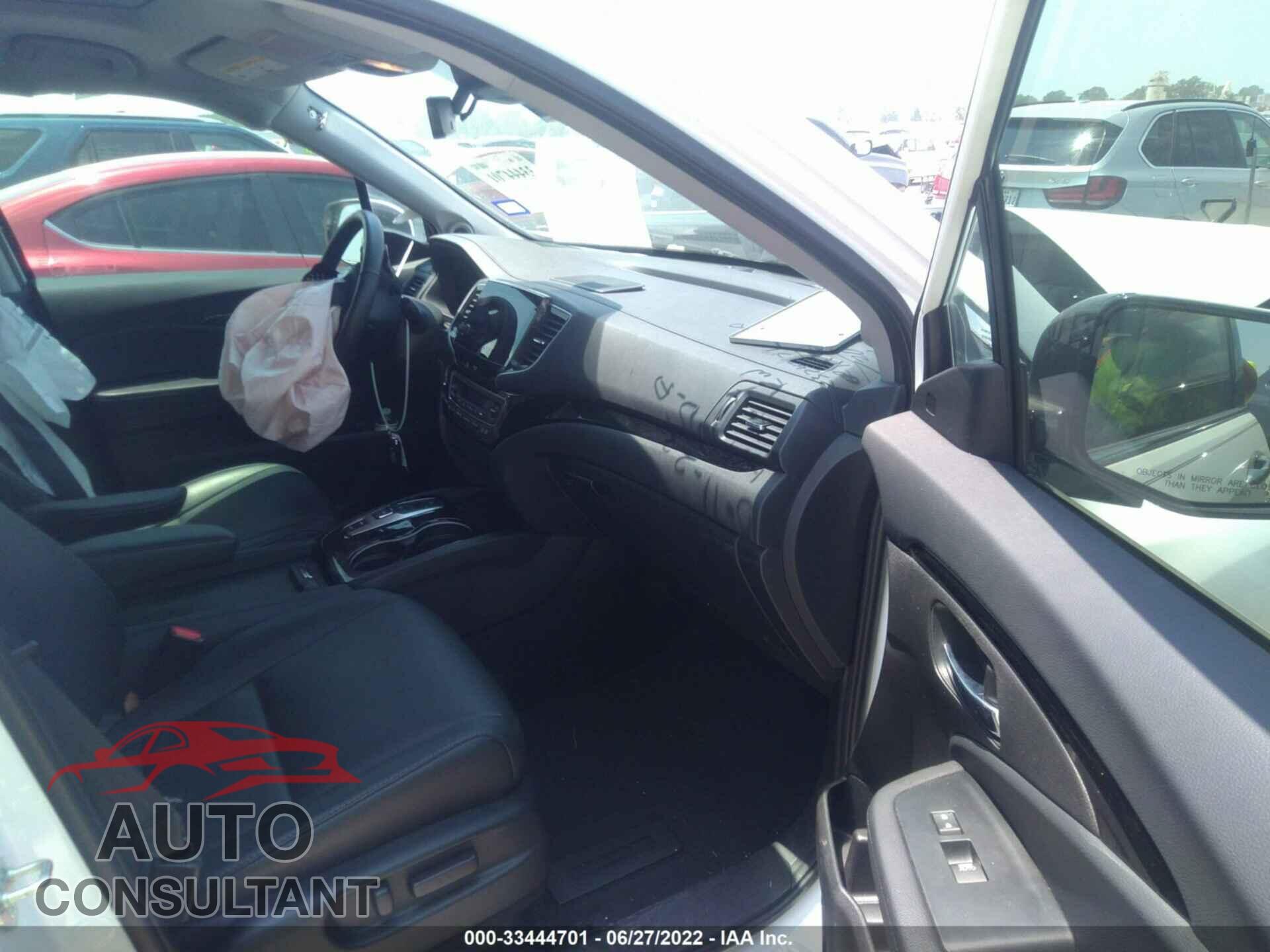HONDA PILOT 2020 - 5FNYF5H99LB016821