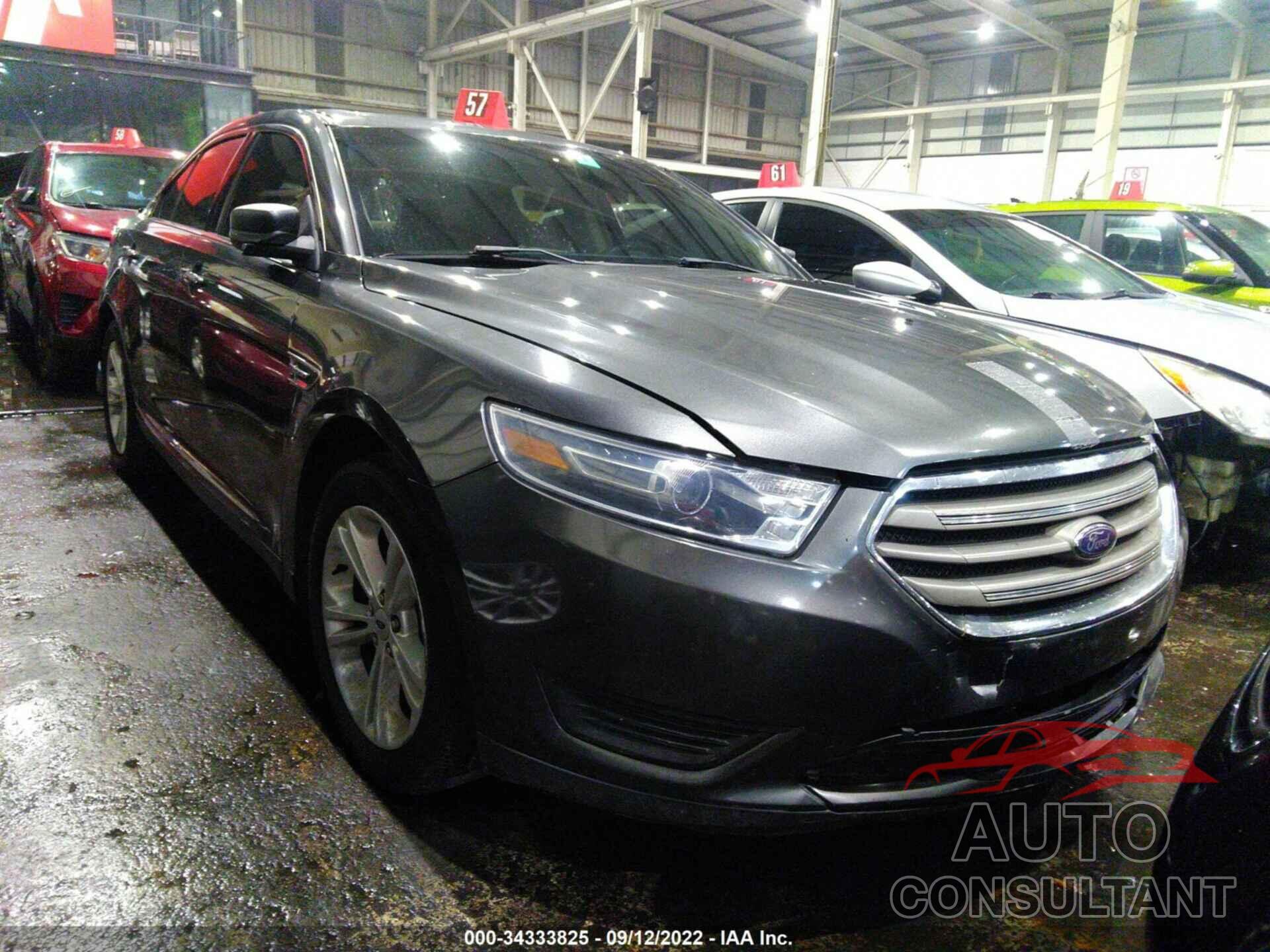 FORD TAURUS 2017 - 00AHP2D83HG146153