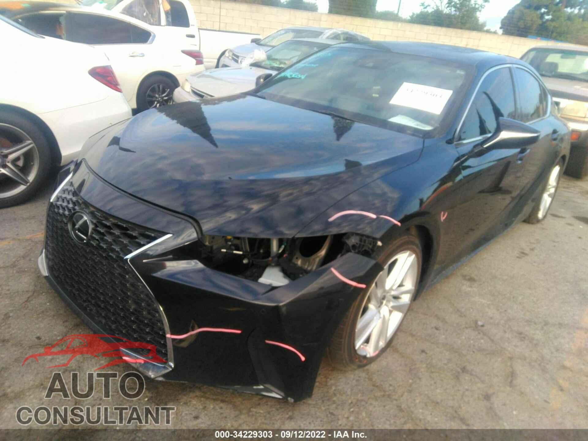 LEXUS IS 2021 - JTHCA1D2XM5110623