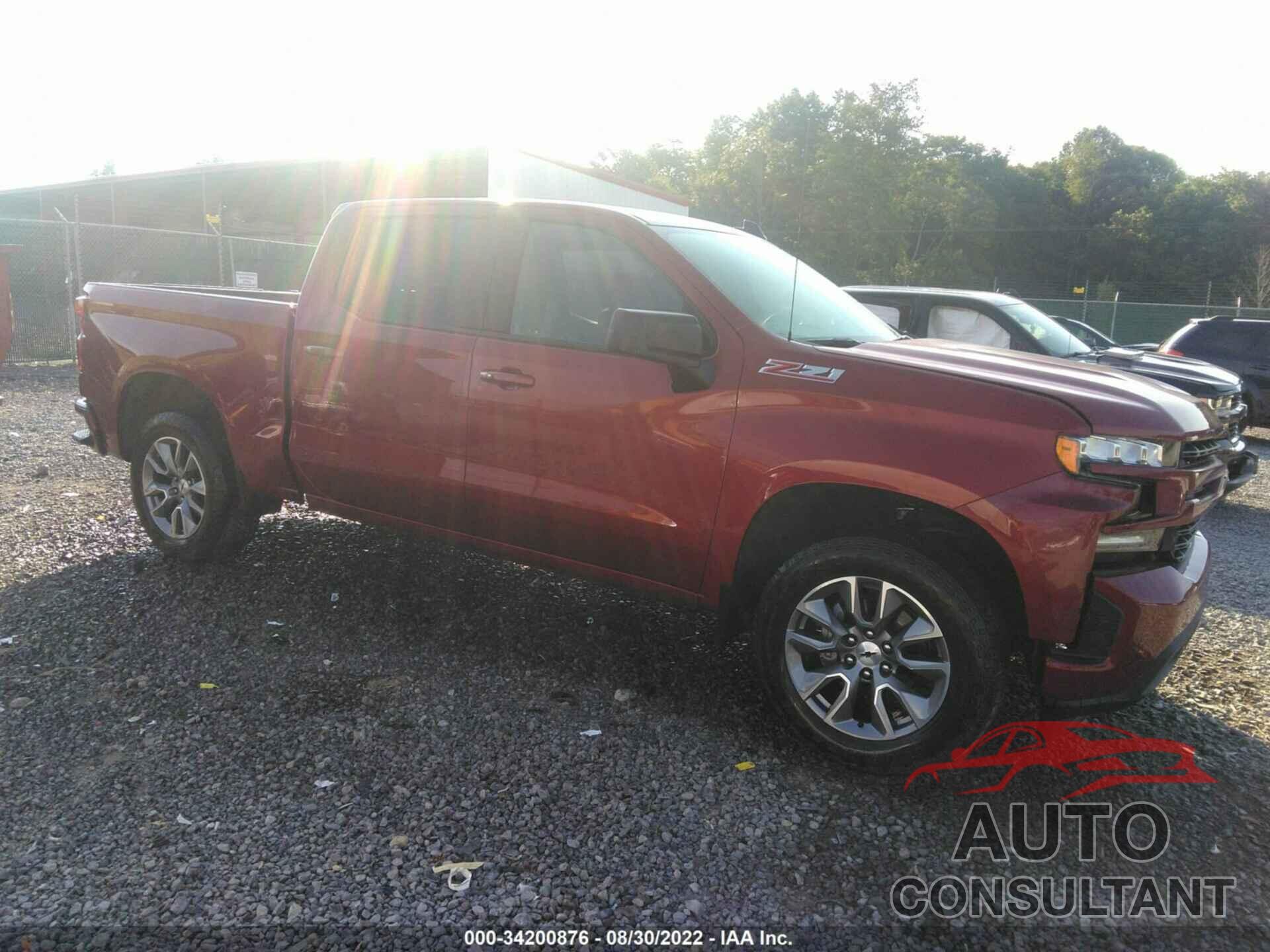 CHEVROLET SILVERADO 1500 2020 - 1GCUYEED6LZ284141