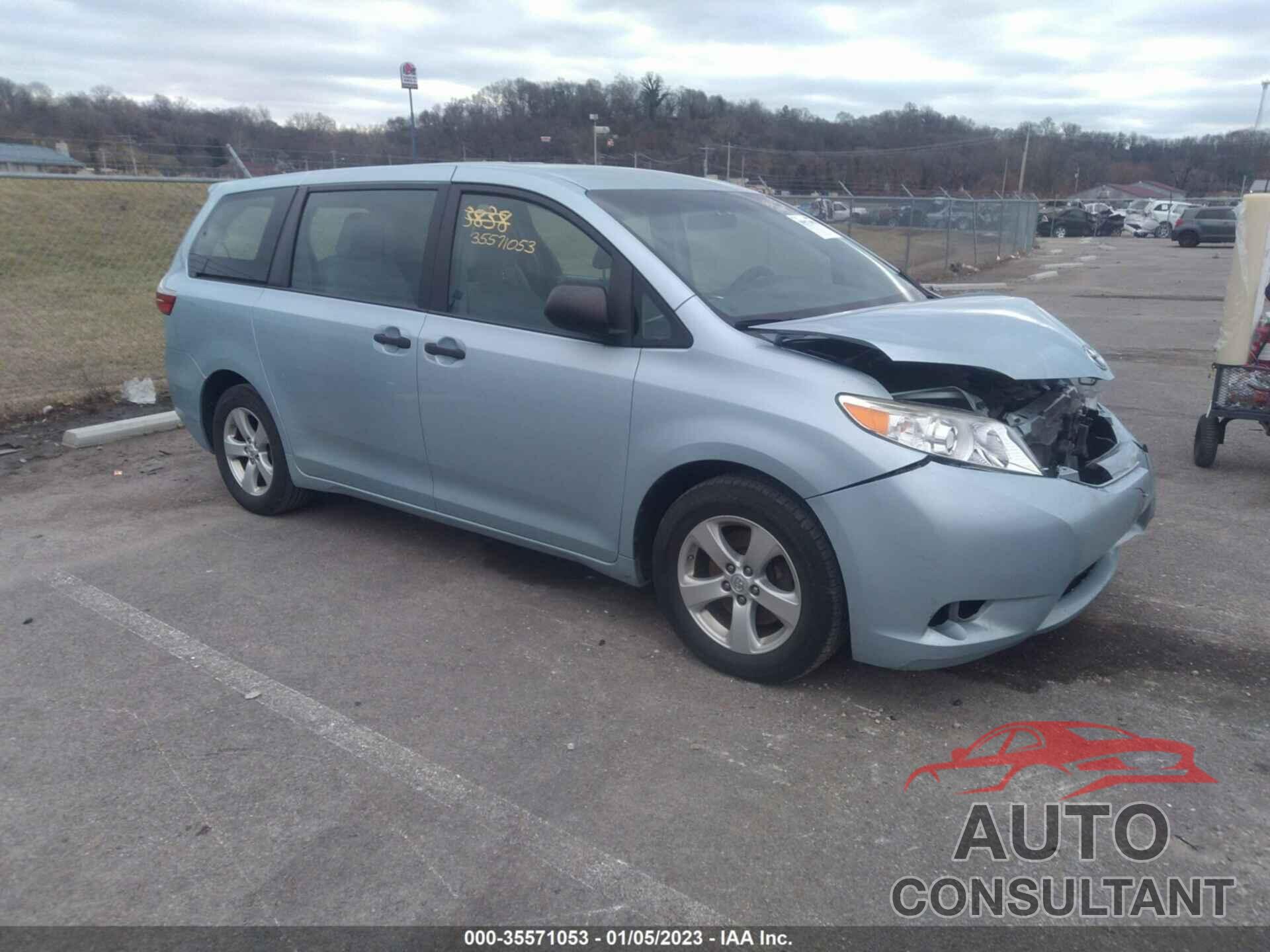 TOYOTA SIENNA 2015 - 5TDZK3DC4FS549634