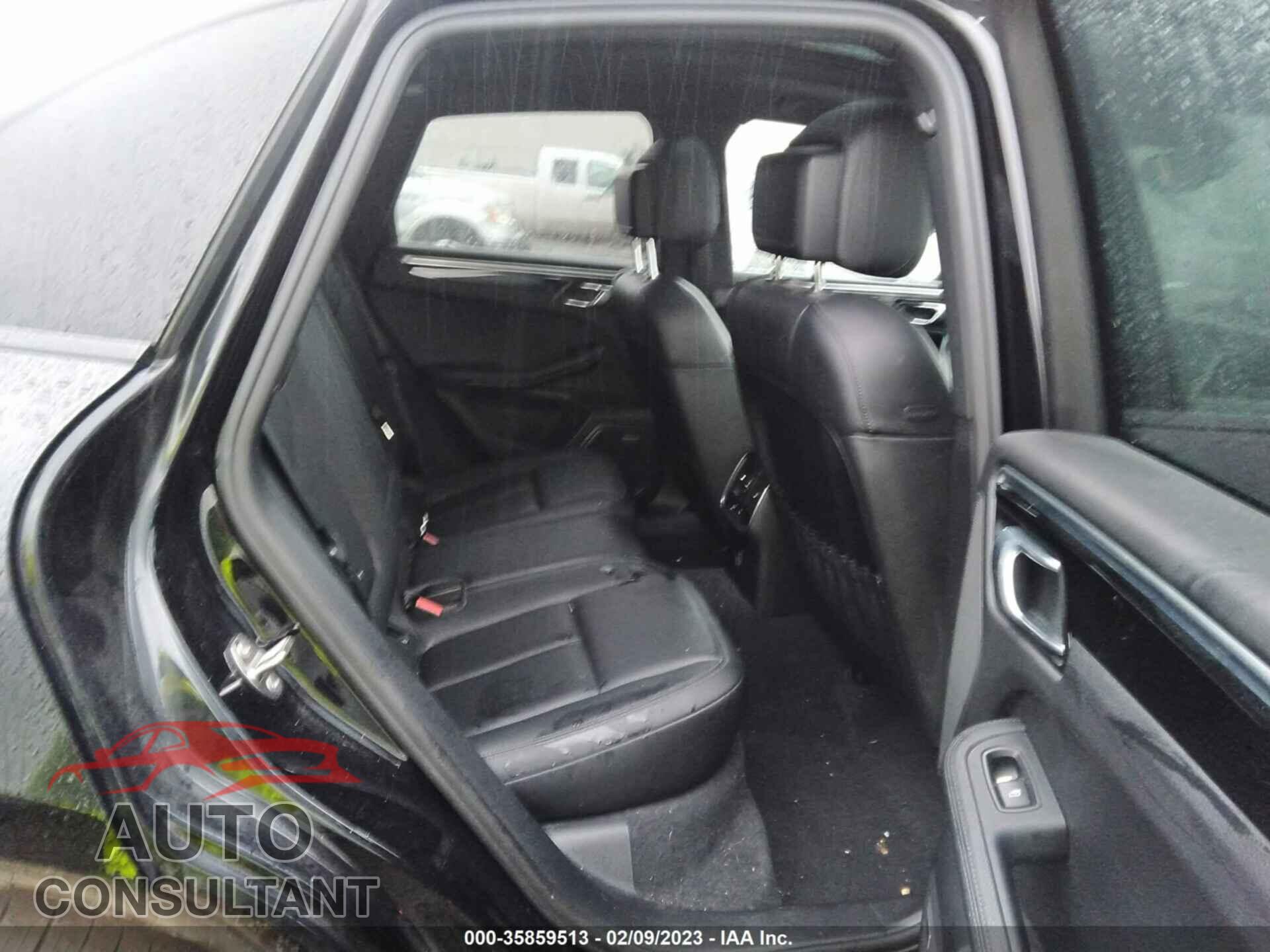 PORSCHE MACAN 2018 - WP1AA2A55JLB23993