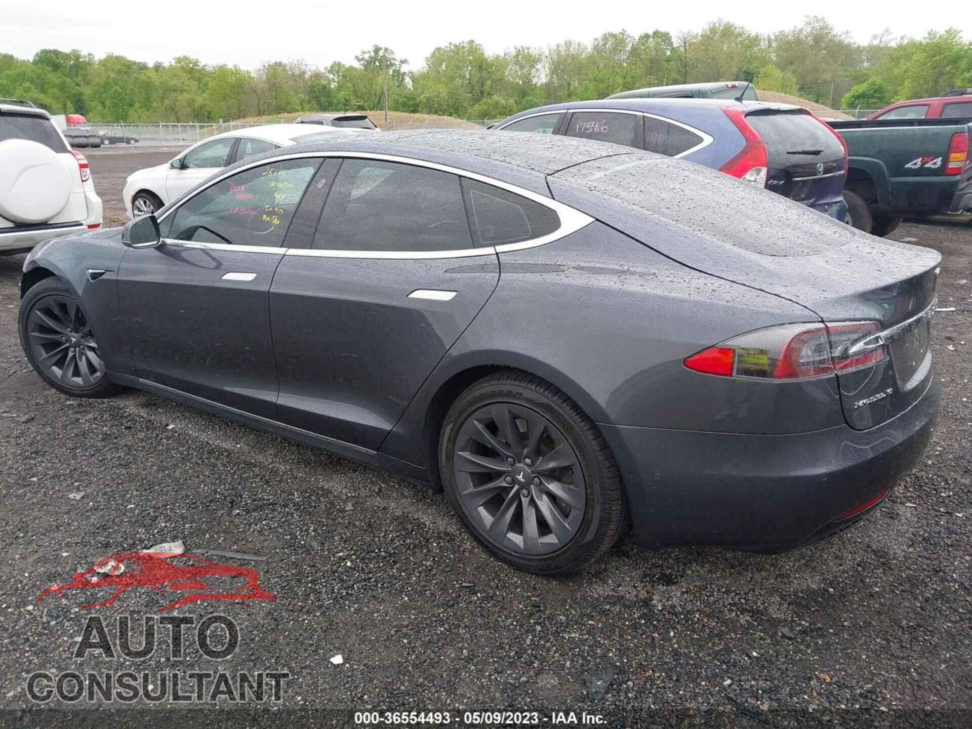 TESLA MODEL S 2017 - 5YJSA1E20HF218555