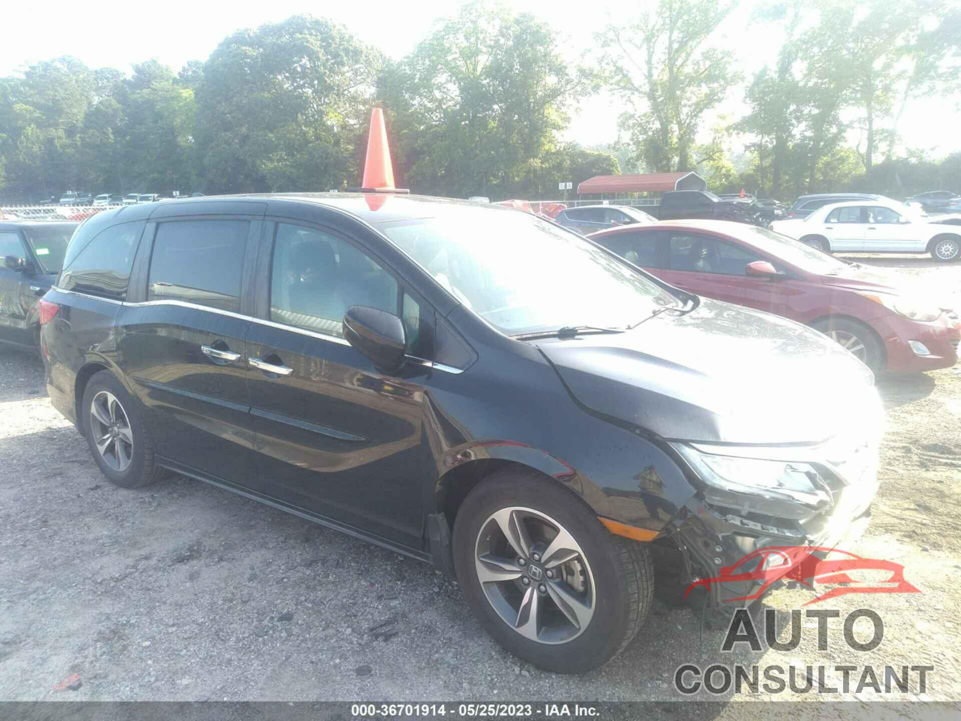 HONDA ODYSSEY 2018 - 5FNRL6H84JB032156