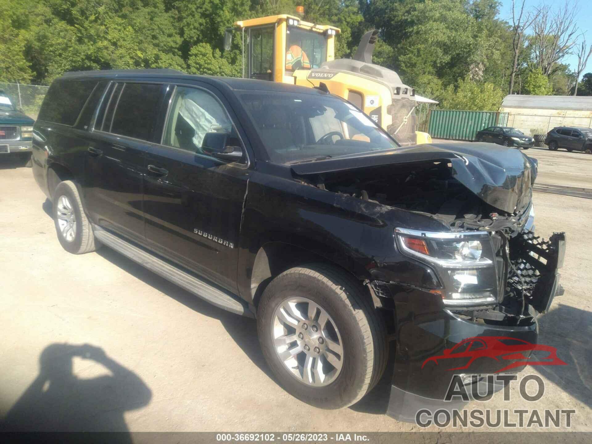 CHEVROLET SUBURBAN 2015 - 1GNSKJKC1FR594884