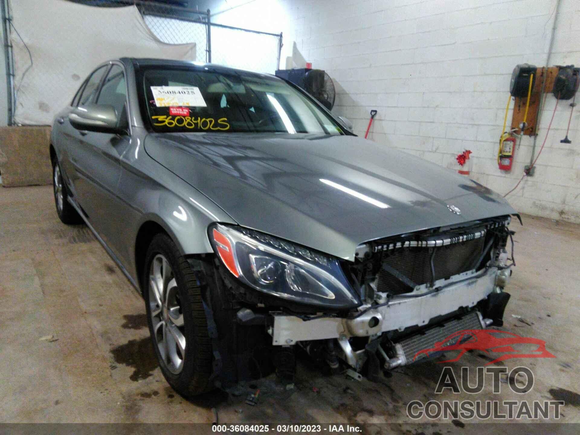 MERCEDES-BENZ C-CLASS 2015 - 55SWF4KB0FU083629