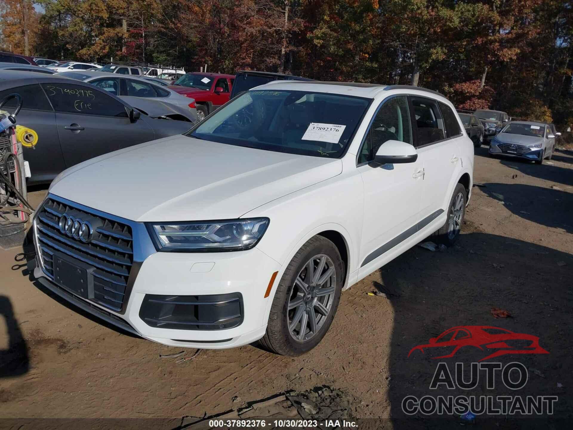 AUDI Q7 2017 - WA1LHAF70HD048239