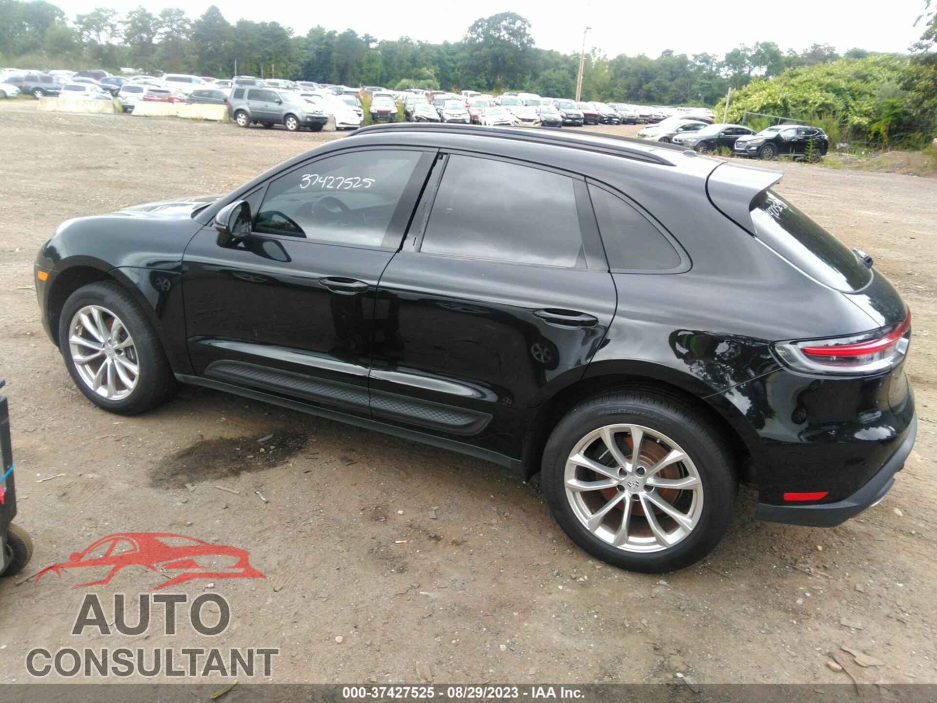 PORSCHE MACAN 2022 - WP1AA2A55NLB00607