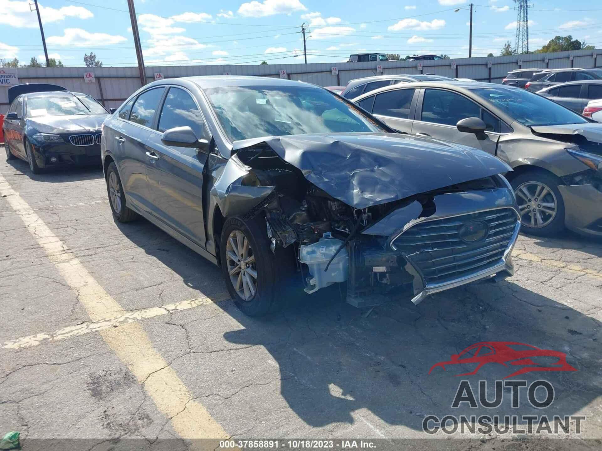 HYUNDAI SONATA 2018 - 5NPE24AF9JH681631