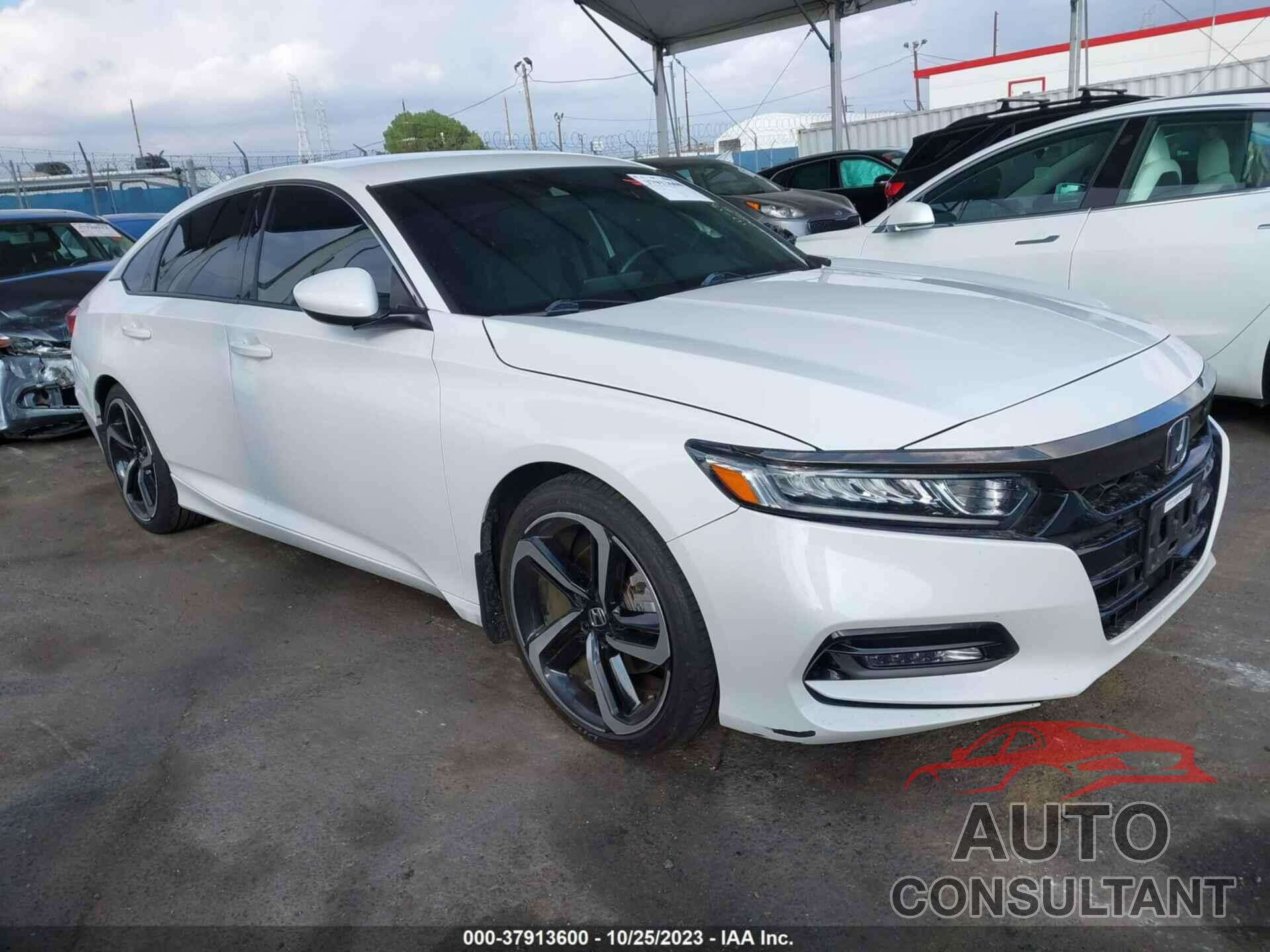 HONDA ACCORD 2018 - 1HGCV1F33JA028474