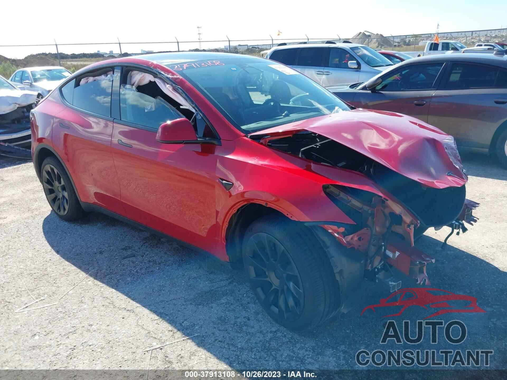 TESLA MODEL Y 2023 - 7SAYGDEE2PA121778