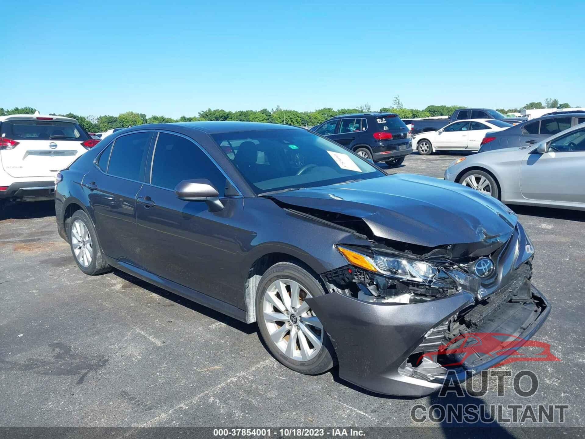 TOYOTA CAMRY 2020 - 4T1C11AK0LU987014