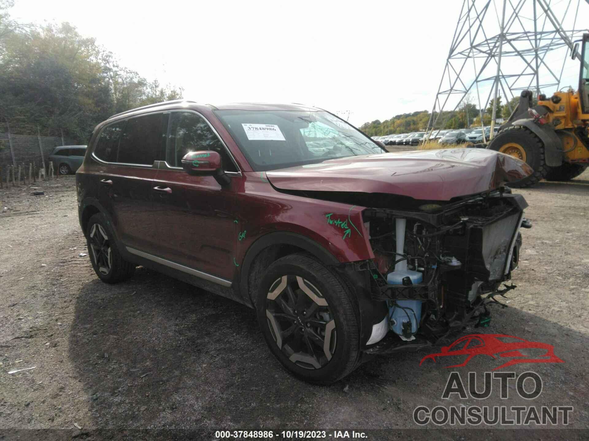 KIA TELLURIDE 2023 - 5XYP3DGC8PG354933