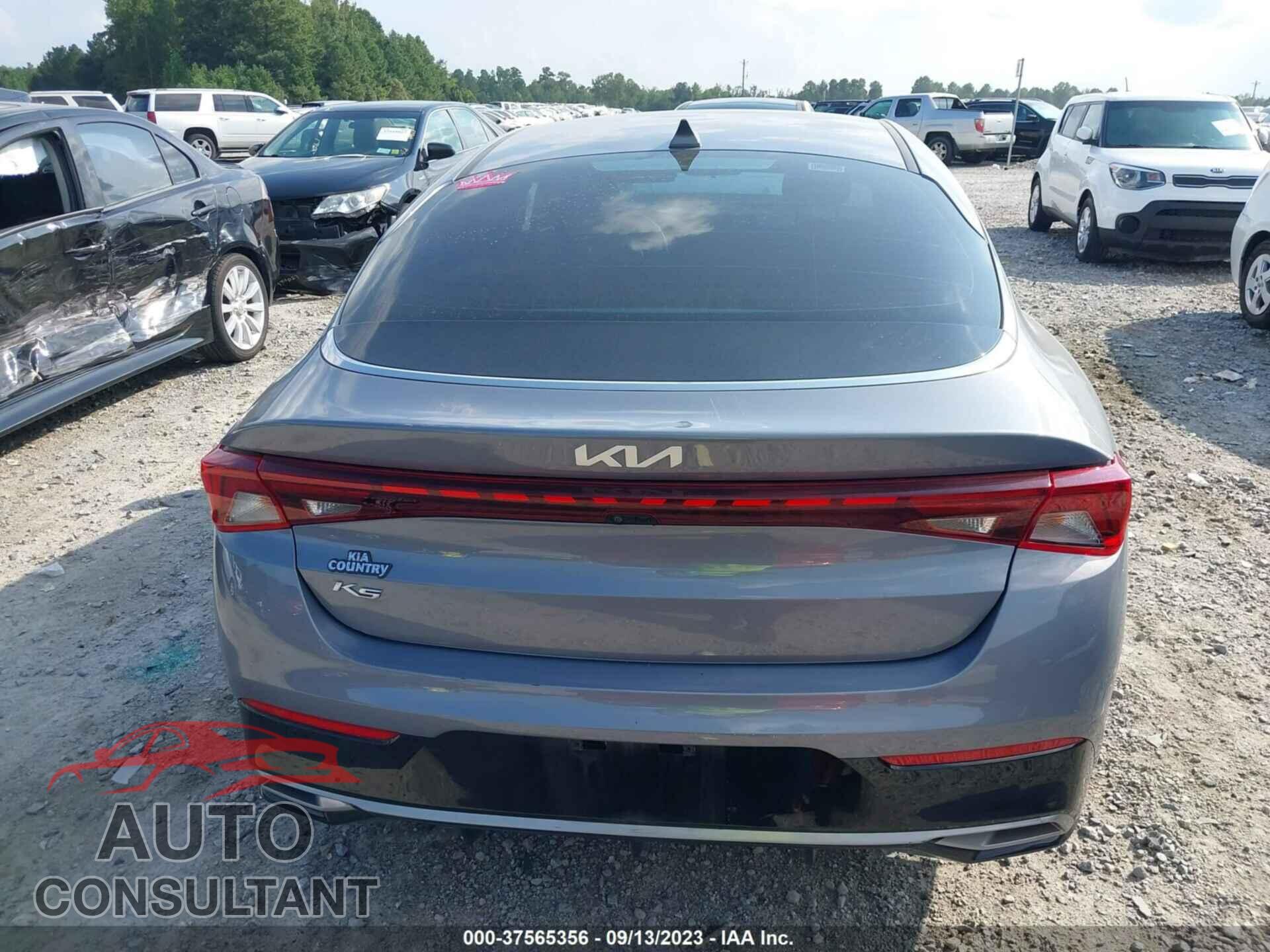 KIA K5 2022 - 5XXG14J29NG088409