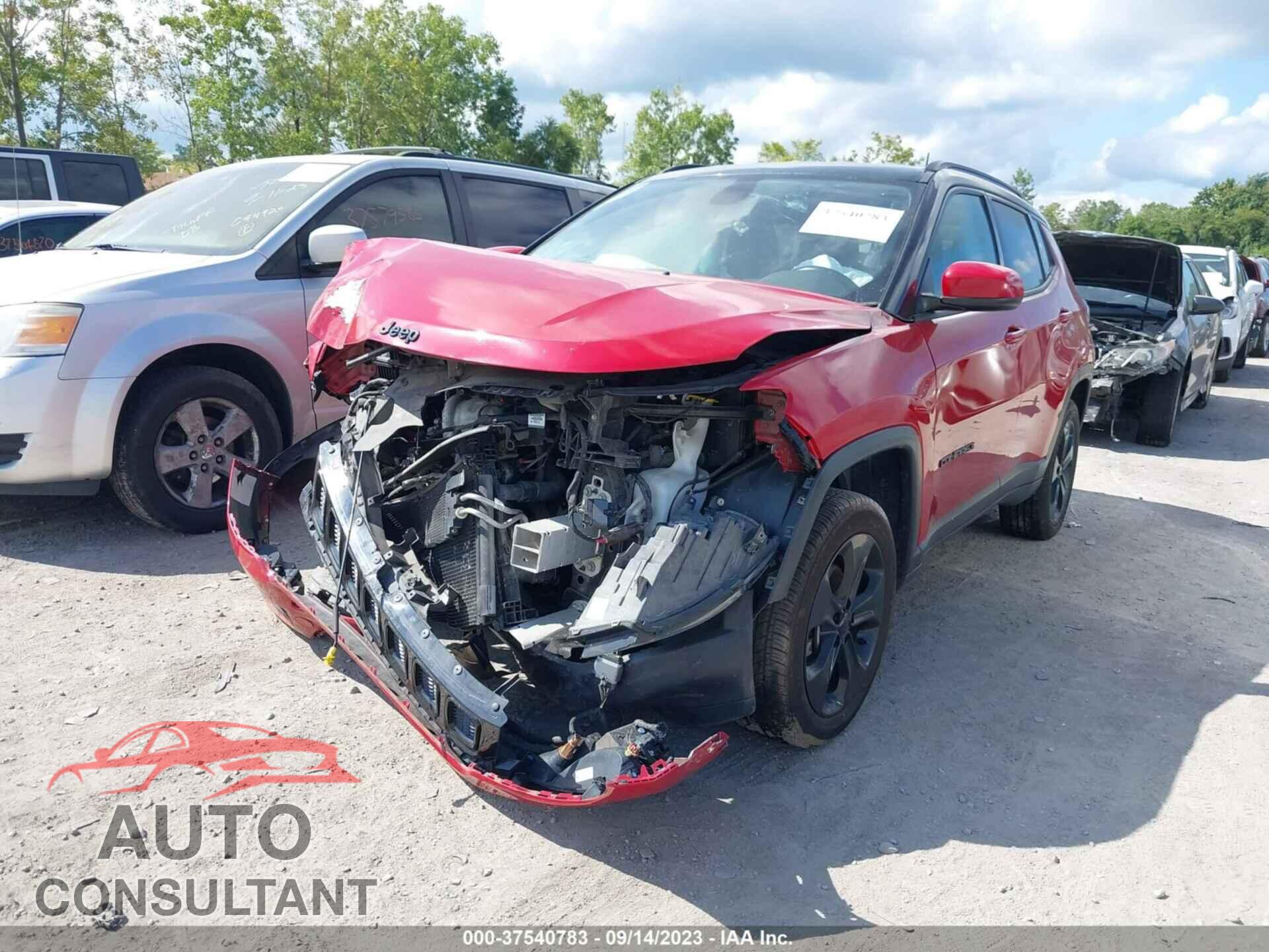 JEEP COMPASS 2018 - 3C4NJDBB4JT492898