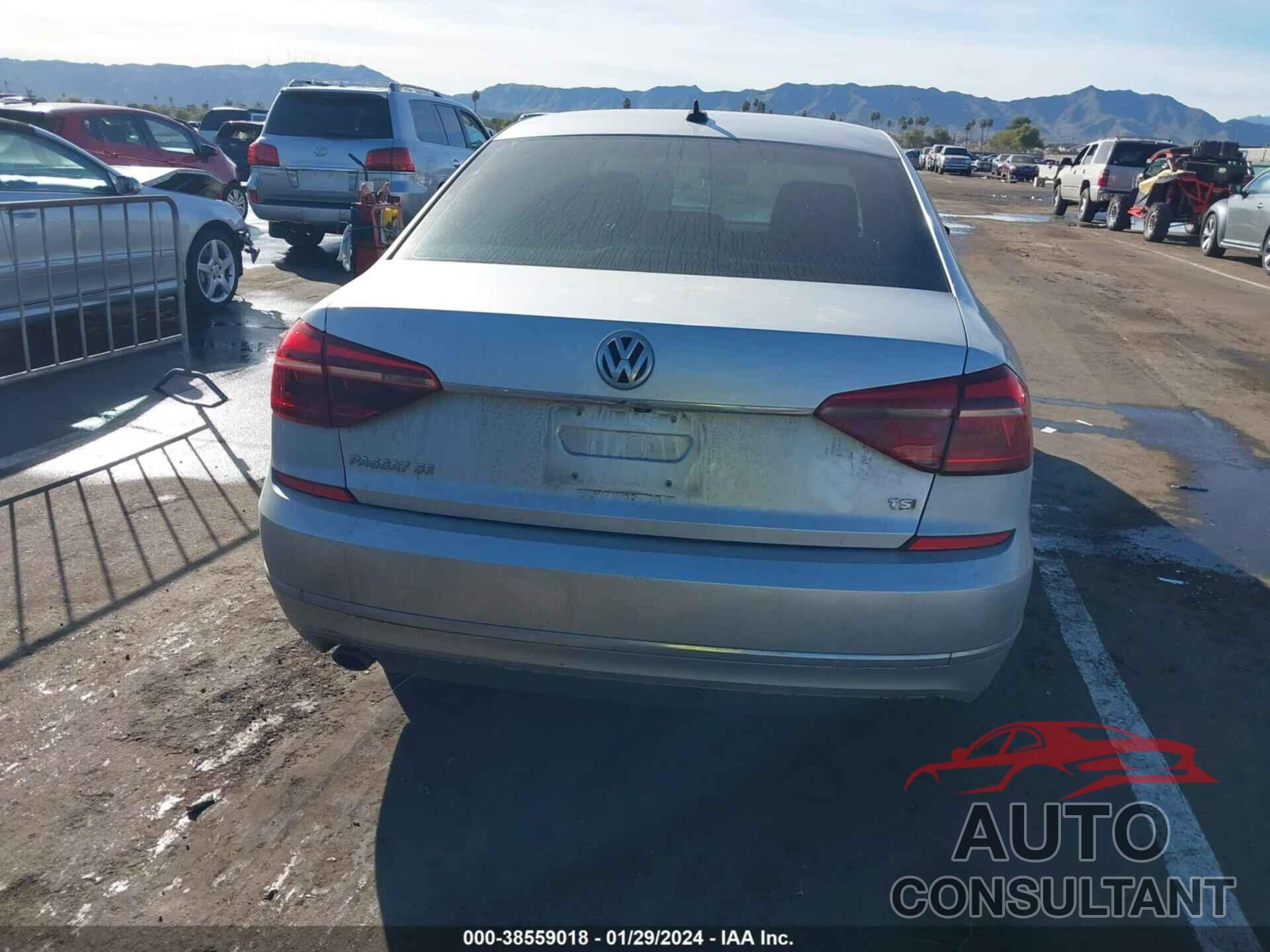 VOLKSWAGEN PASSAT 2017 - 1VWBT7A39HC036651