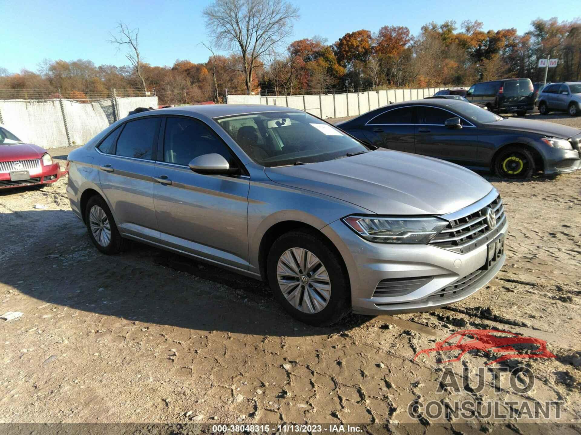 VOLKSWAGEN JETTA 2019 - 3VWN57BU5KM215922