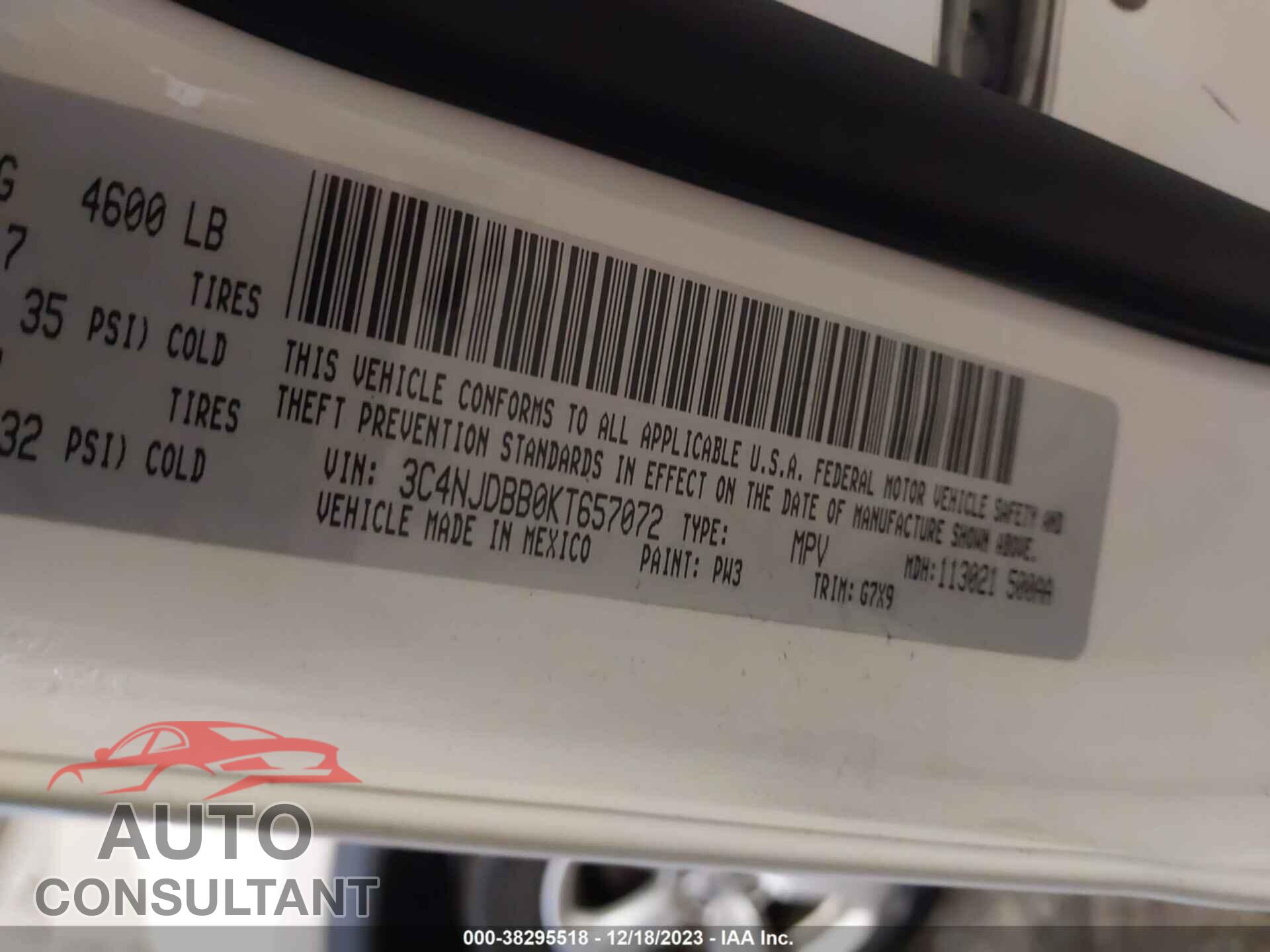 JEEP COMPASS 2019 - 3C4NJDBB0KT657072