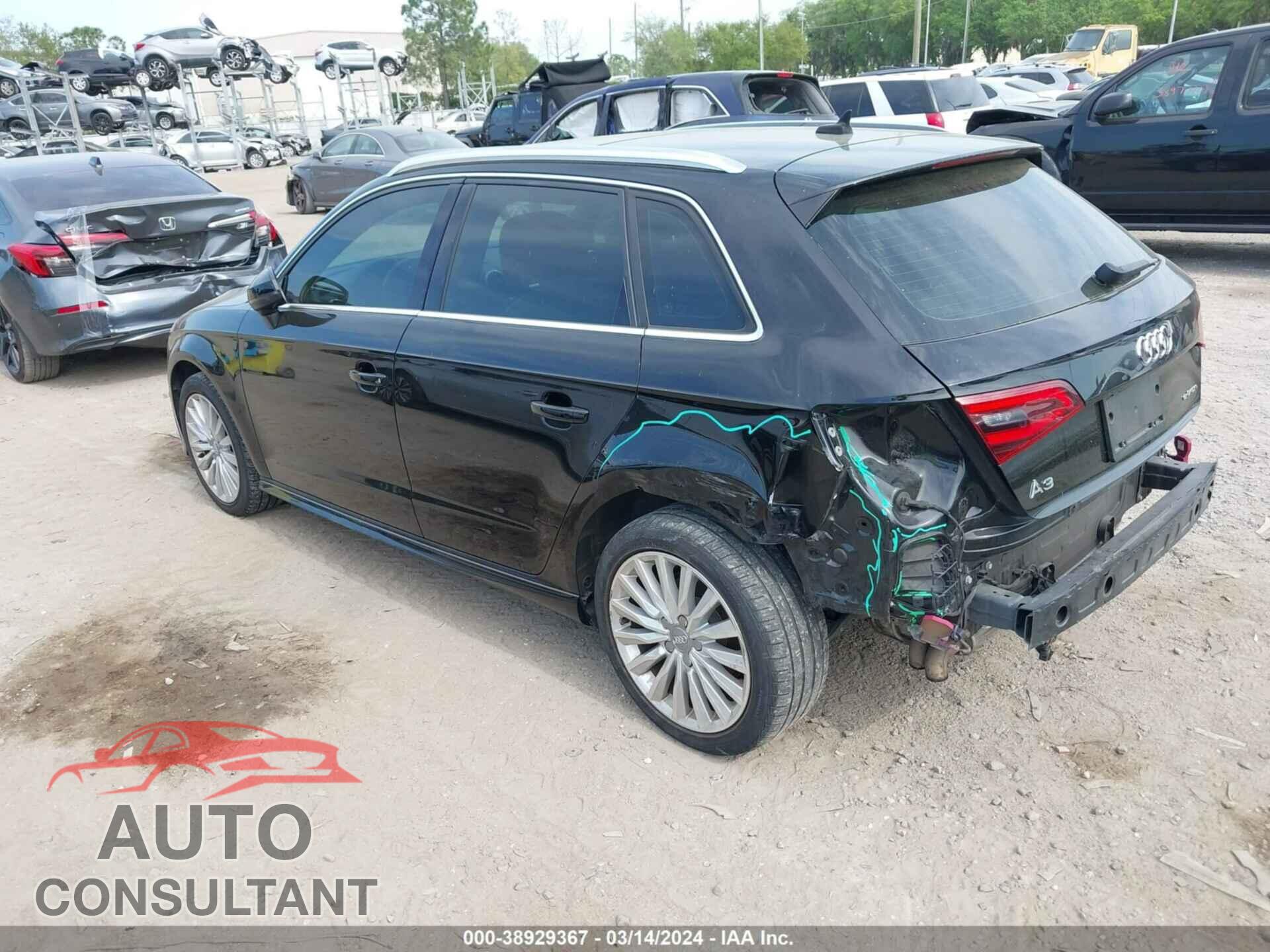 AUDI A3 E-TRON 2016 - WAUTPBFF4GA081571