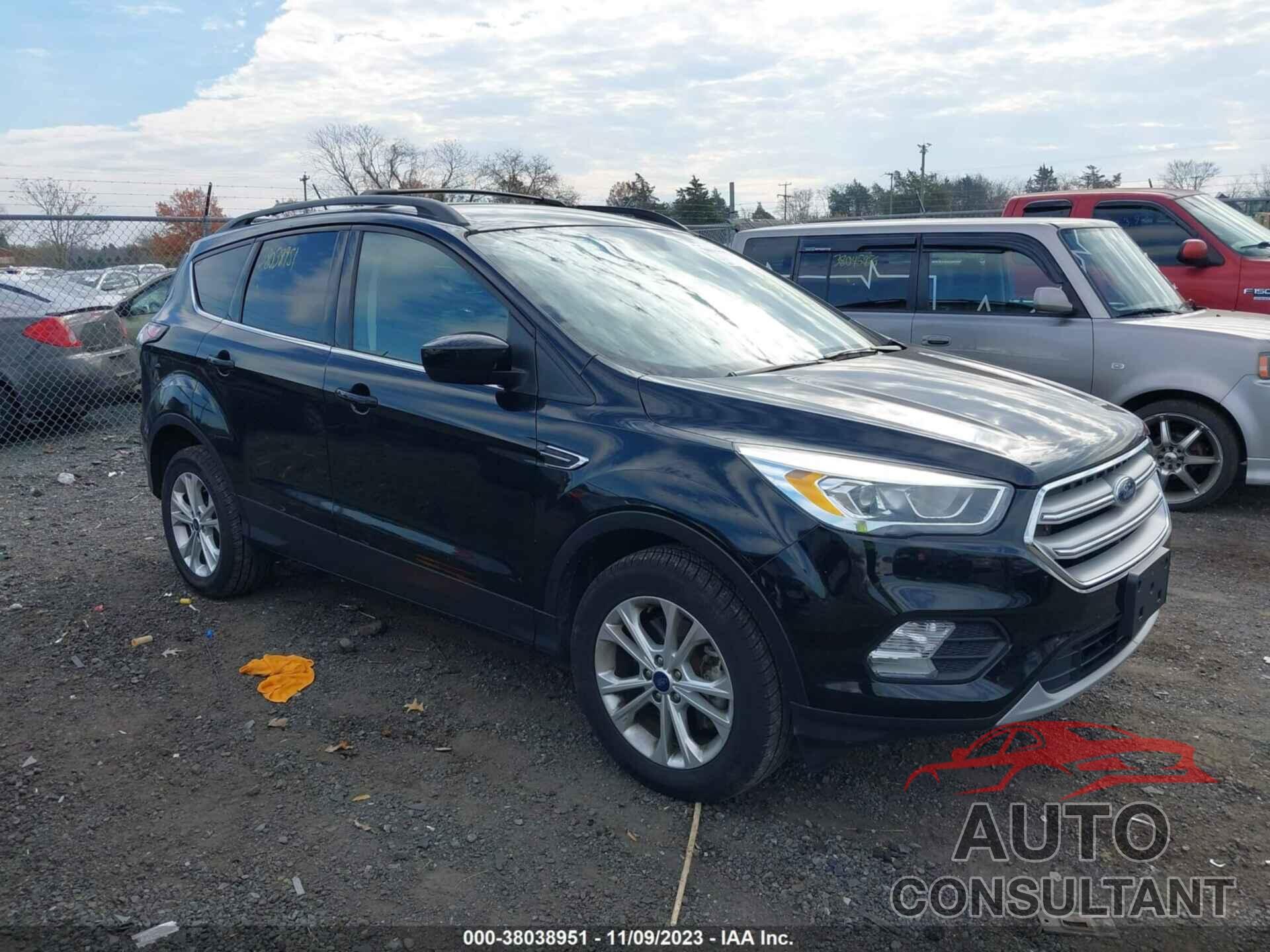 FORD ESCAPE 2018 - 1FMCU9HD4JUA06225