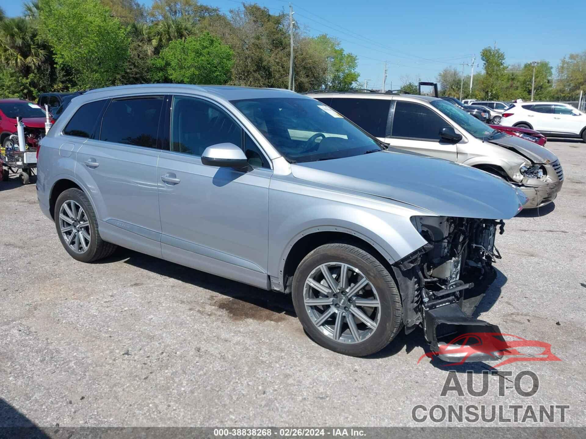 AUDI Q7 2018 - WA1LAAF73JD053820