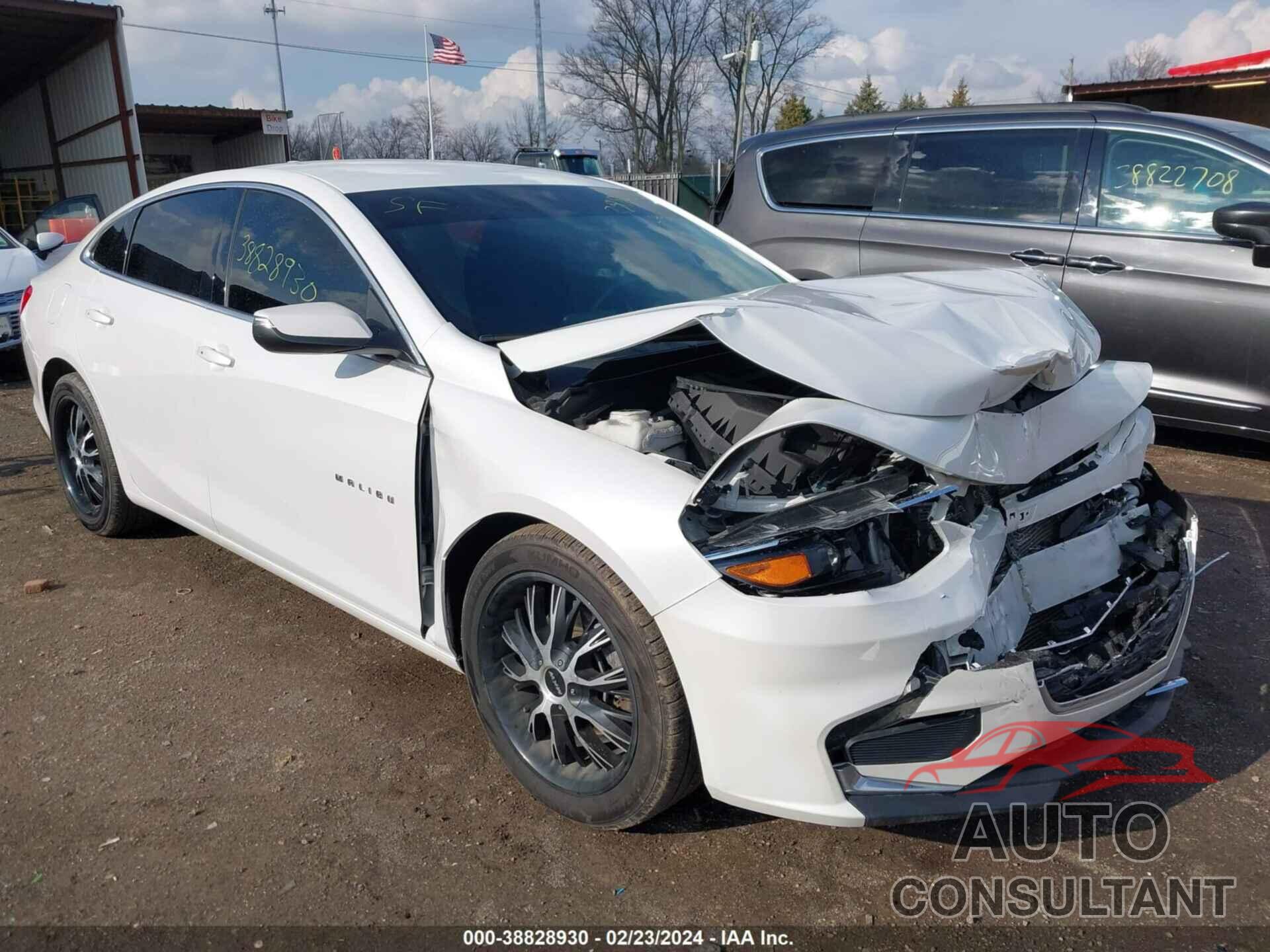 CHEVROLET MALIBU 2018 - 1G1ZD5STXJF227106